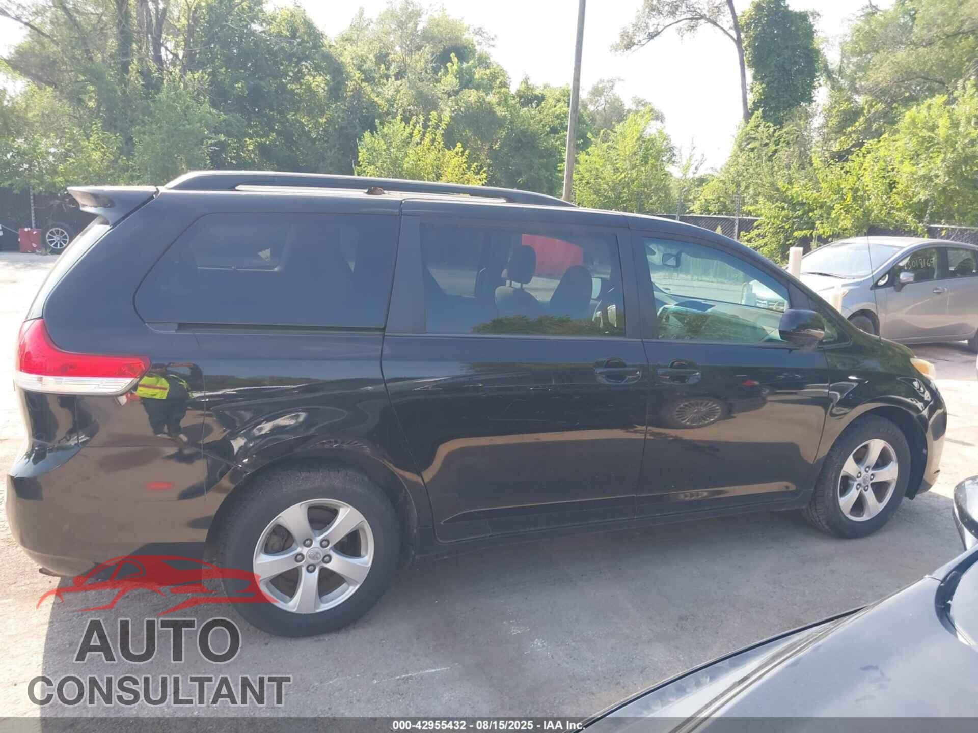 TOYOTA SIENNA 2012 - 5TDKA3DC4CS013301