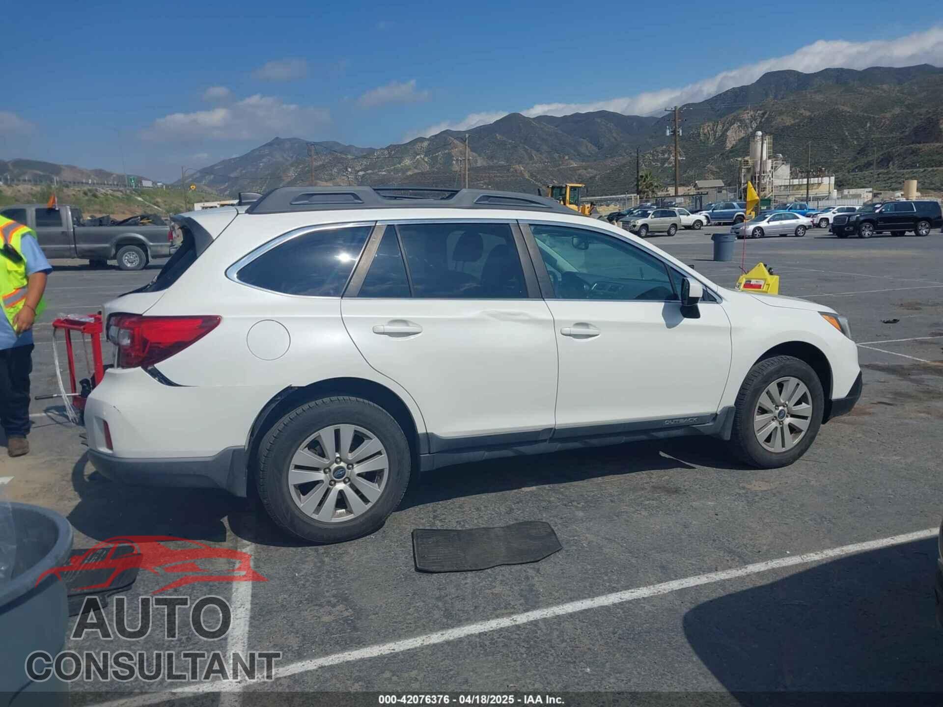 SUBARU OUTBACK 2017 - 4S4BSADC4H3200110