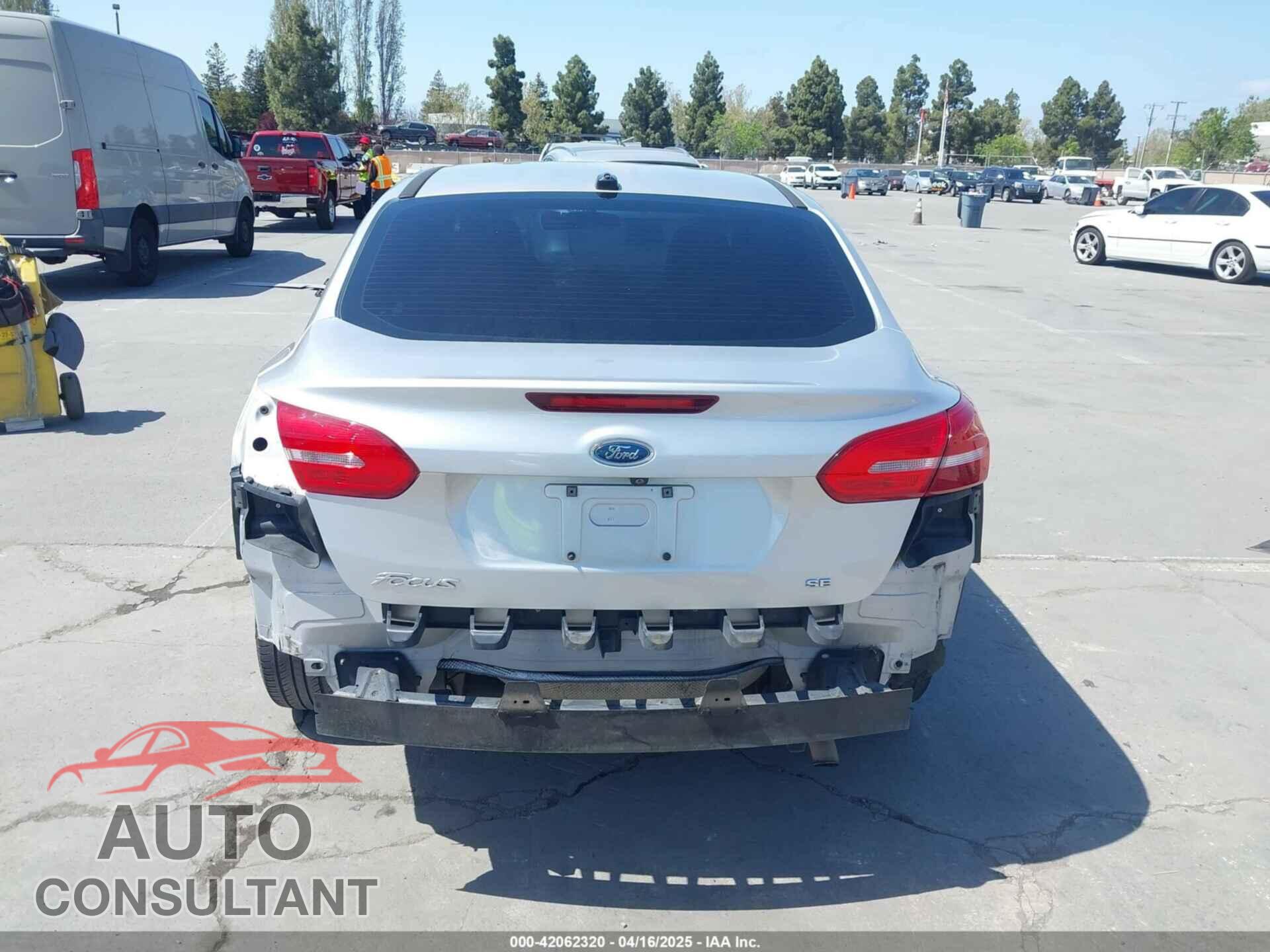 FORD FOCUS 2016 - 1FADP3F27GL322186