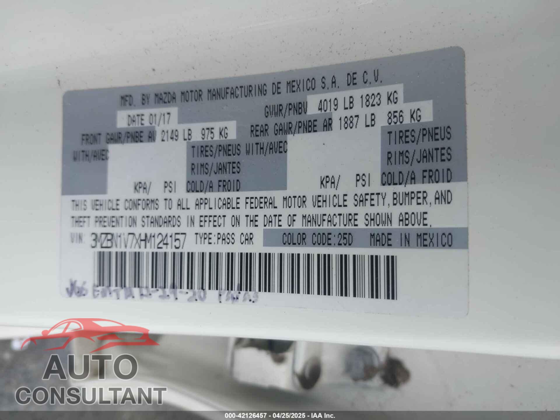 MAZDA MAZDA3 2017 - 3MZBN1V7XHM124157