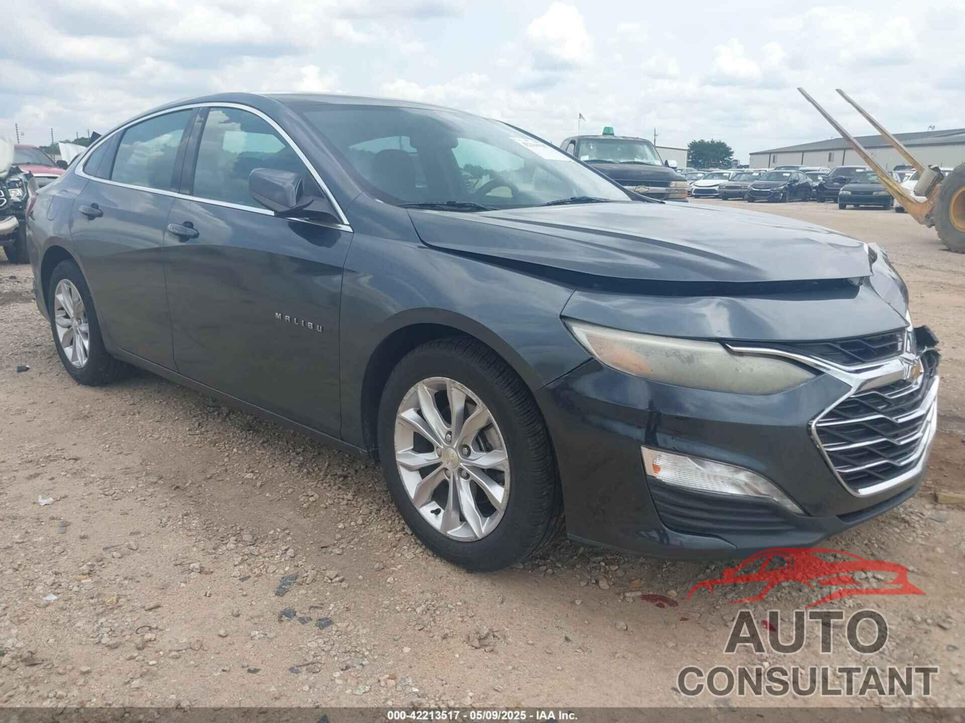 CHEVROLET MALIBU 2019 - 1G1ZD5ST8KF119231