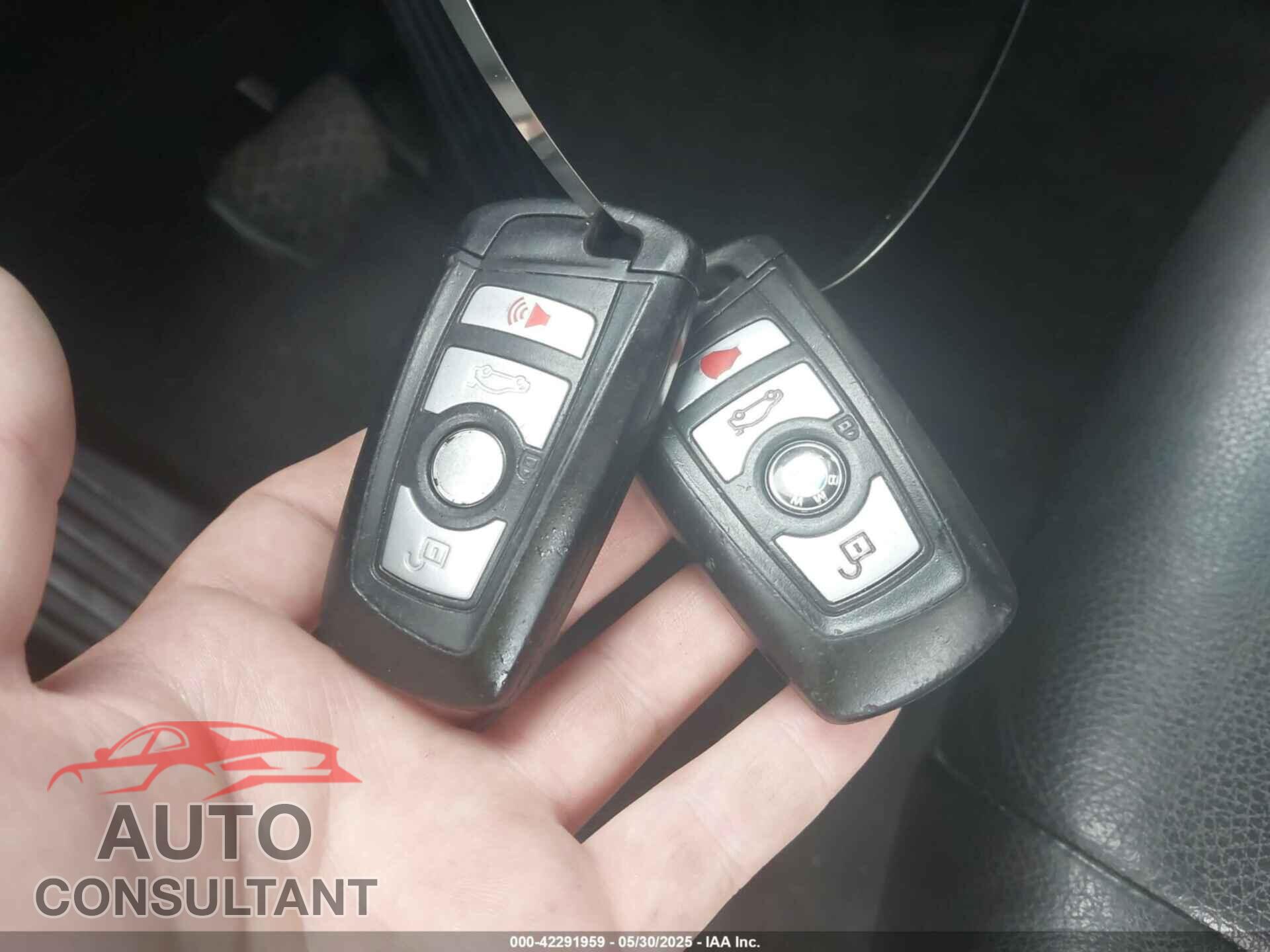BMW 528I 2015 - WBA5A5C50FD520155