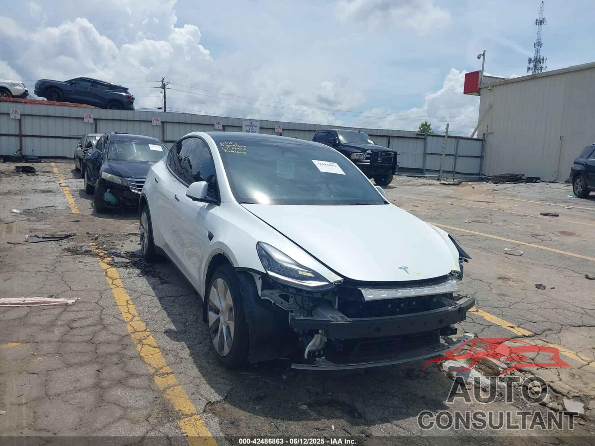 TESLA MODEL Y 2023 - 7SAYGDEE6PA148806
