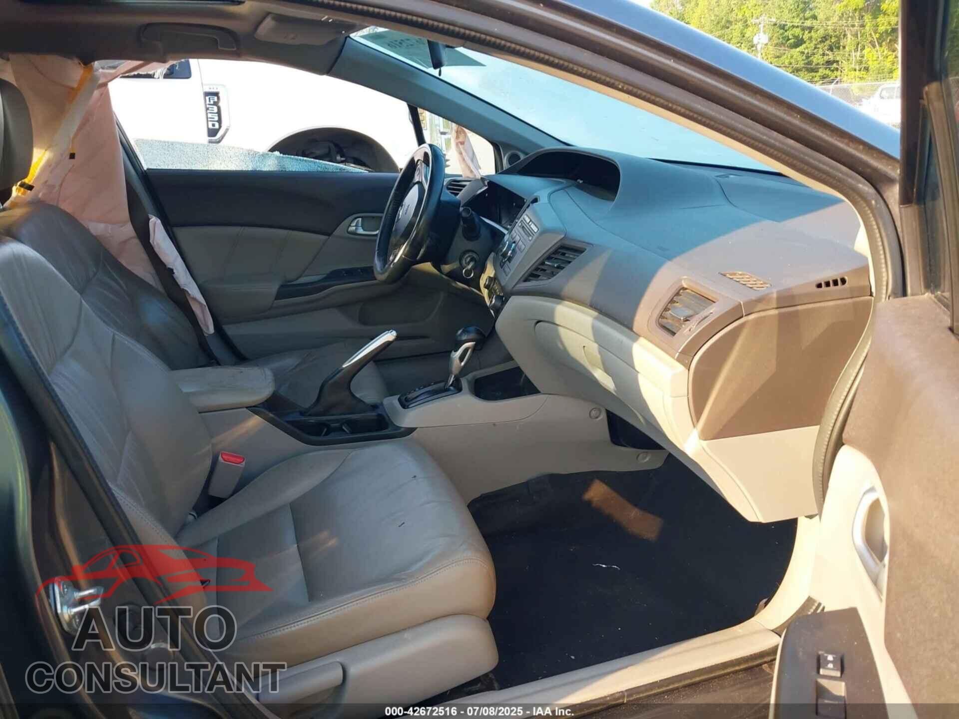 HONDA CIVIC 2012 - 2HGFB2F96CH582578