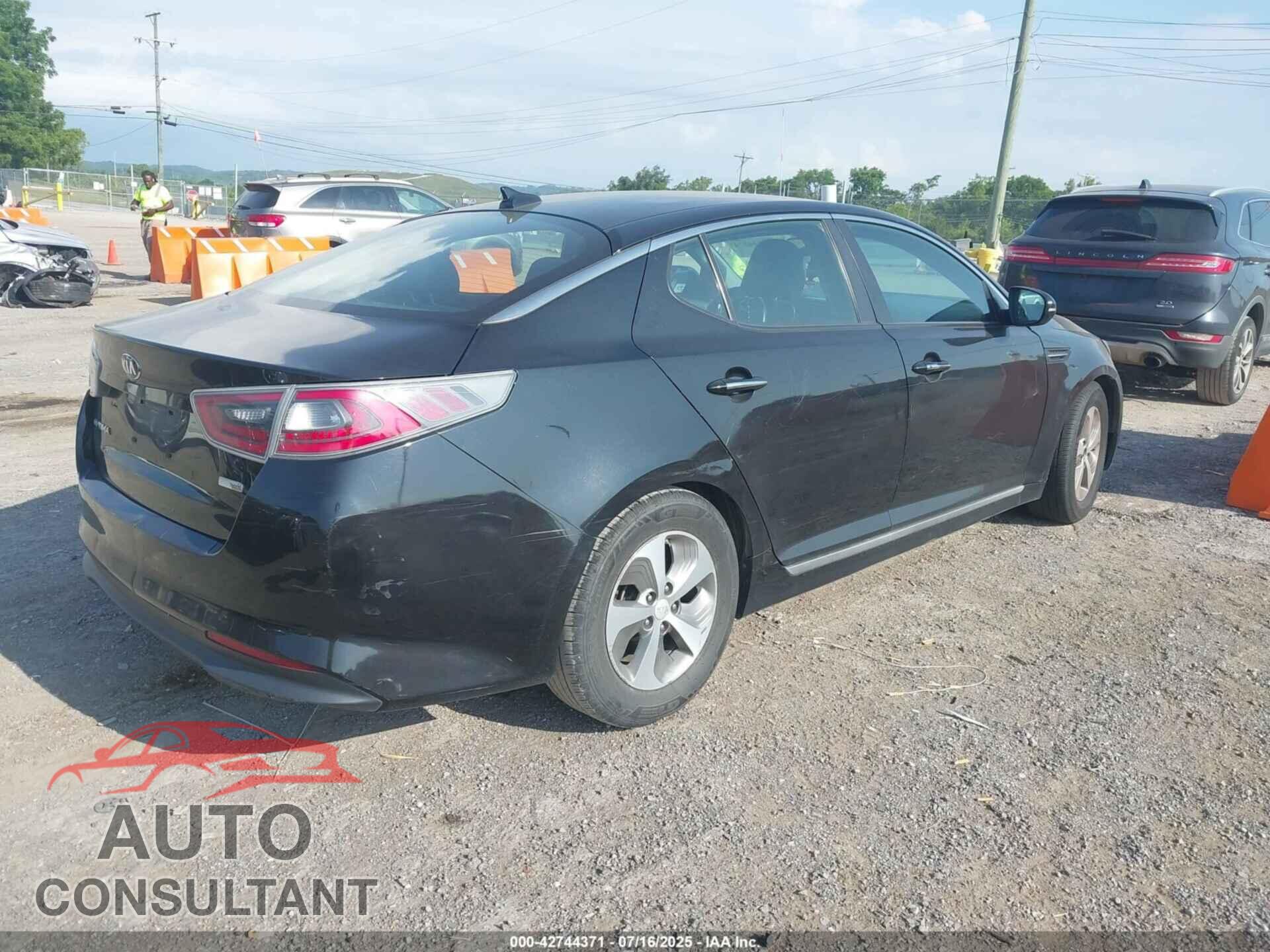 KIA OPTIMA 2015 - KNAGM4AD0F5090819