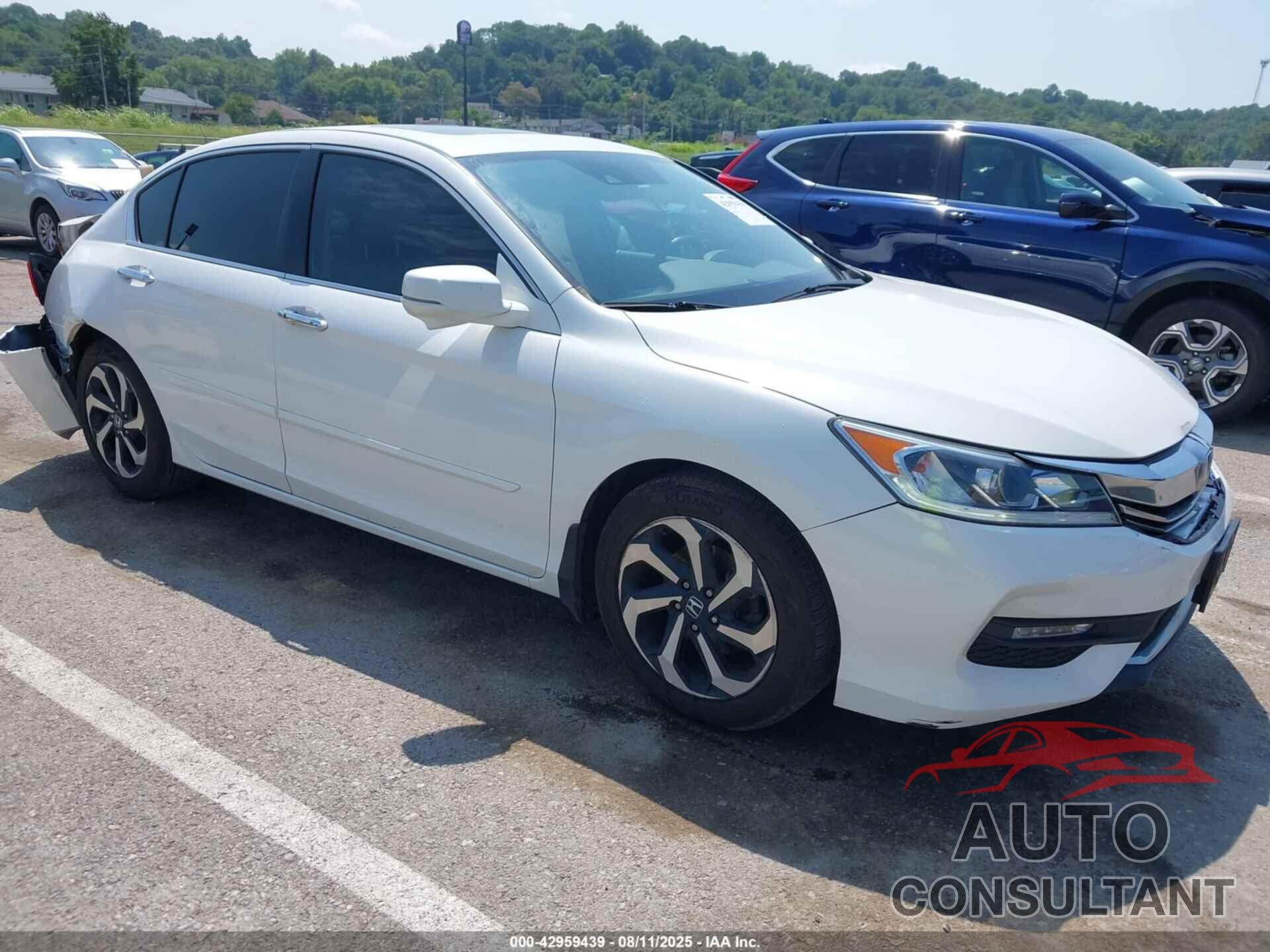 HONDA ACCORD 2016 - 1HGCR3F00GA012666