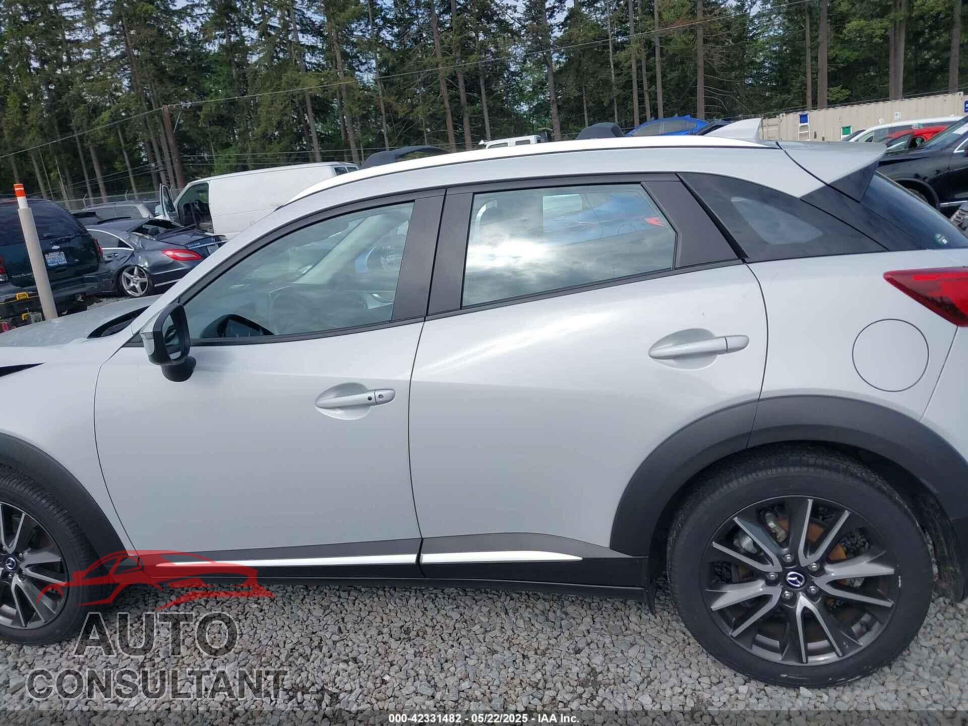 MAZDA CX-3 2017 - JM1DKFD70H0159621