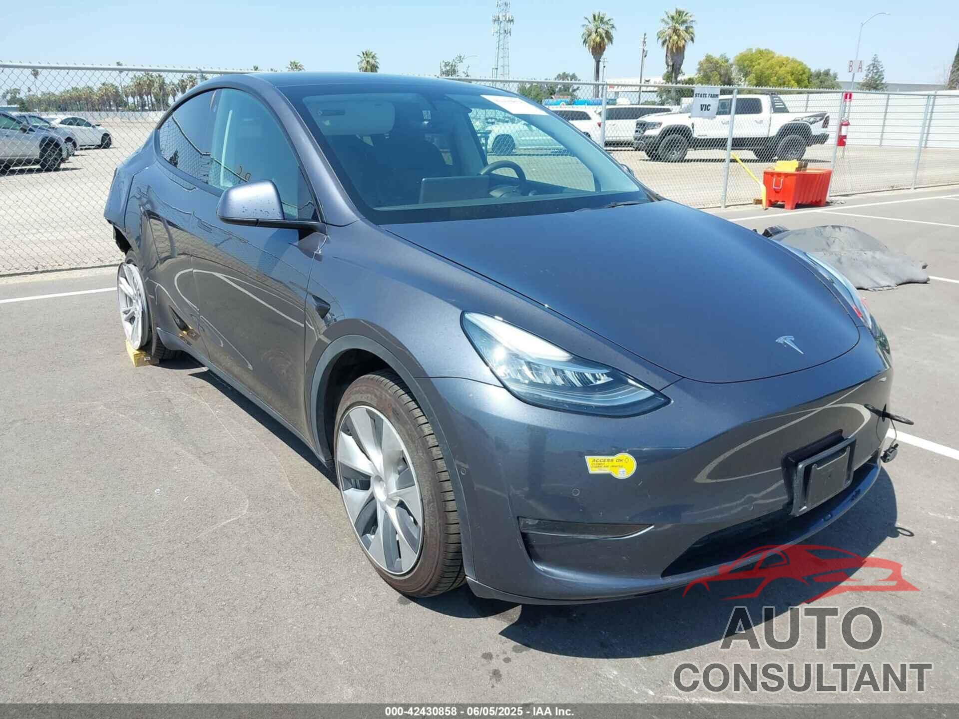 TESLA MODEL Y 2022 - 7SAYGDEE1NF312334