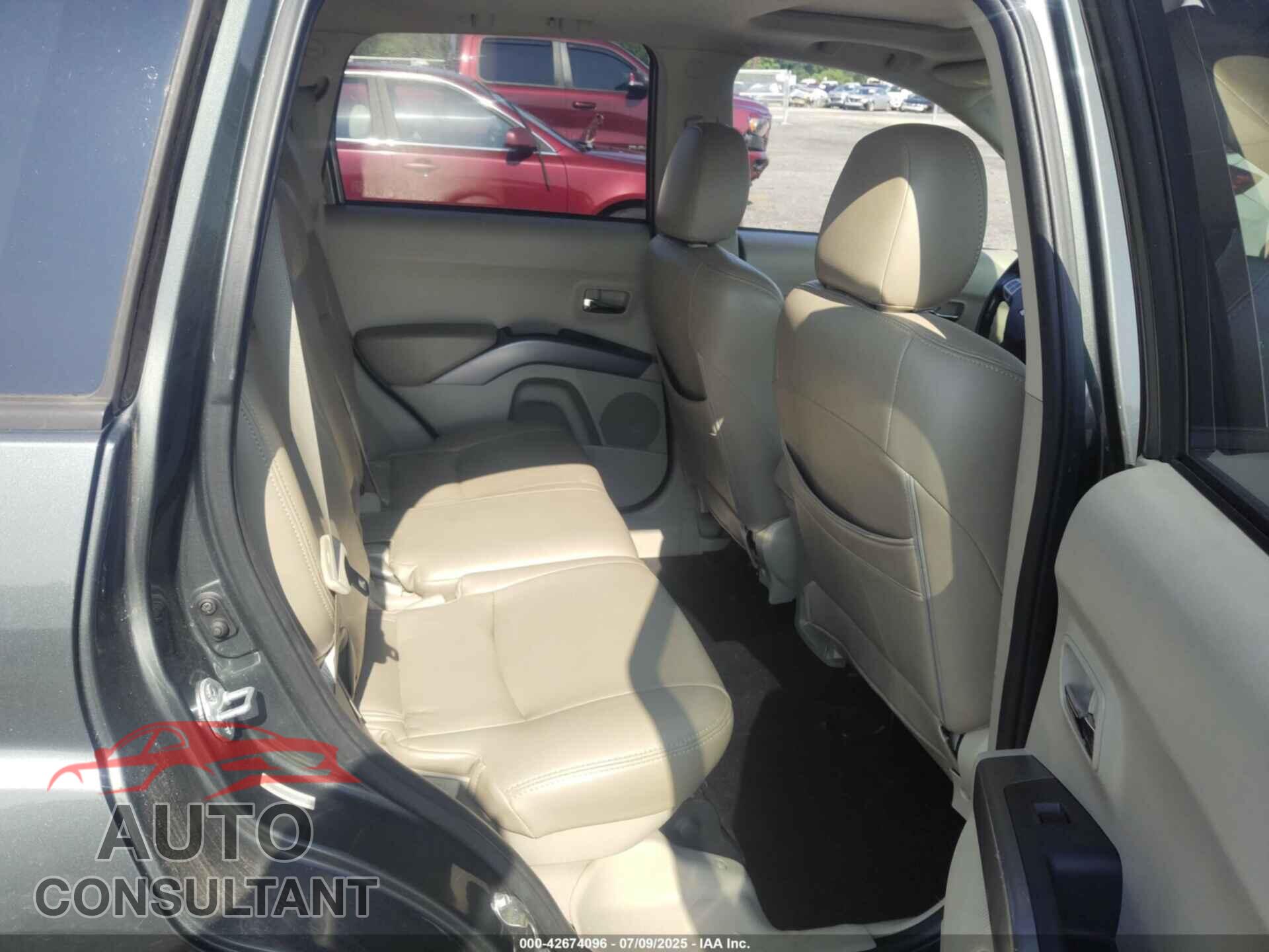 MITSUBISHI OUTLANDER 2009 - JA4LS31W89Z005672
