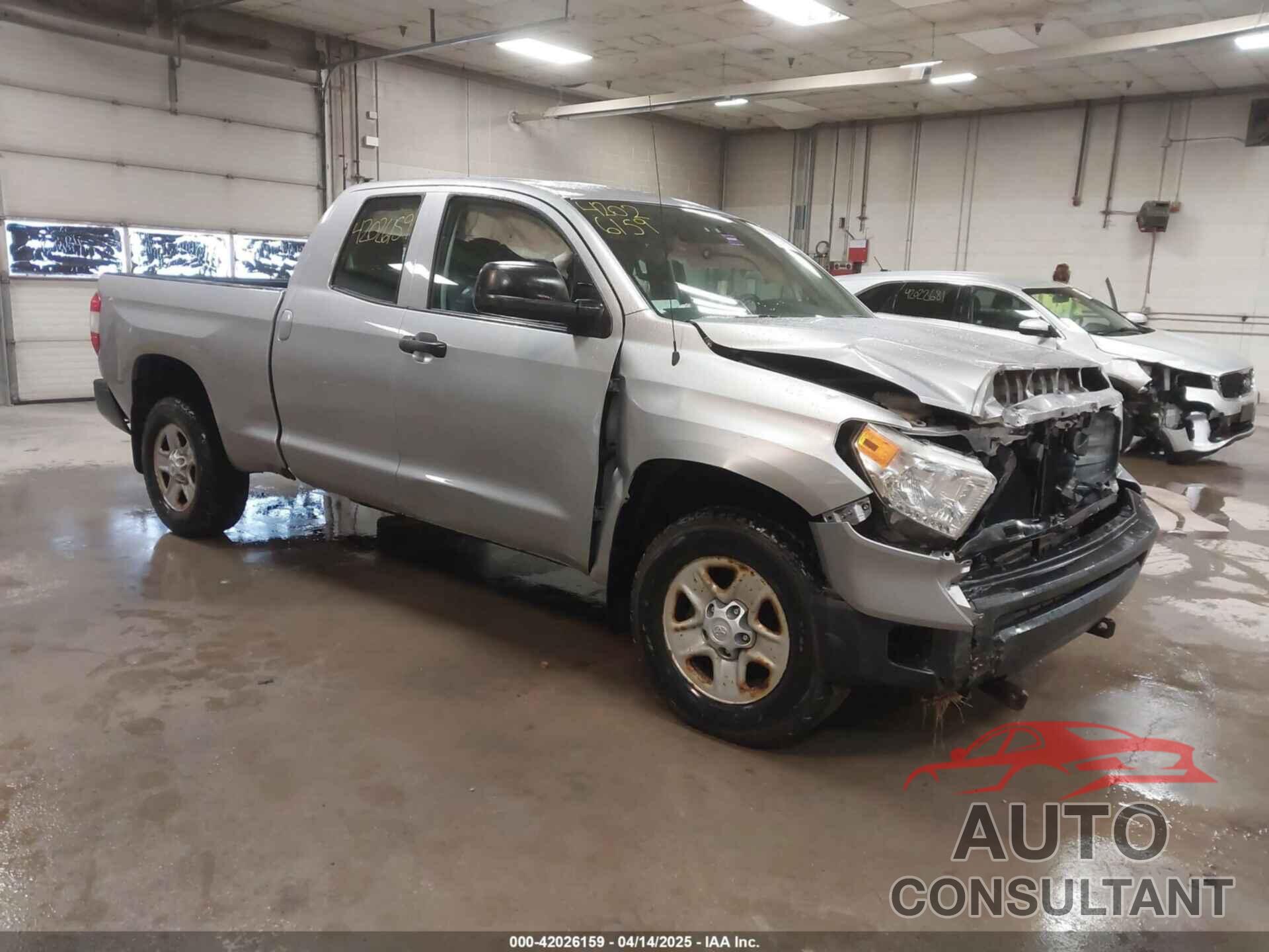 TOYOTA TUNDRA 2015 - 5TFUM5F13FX063077