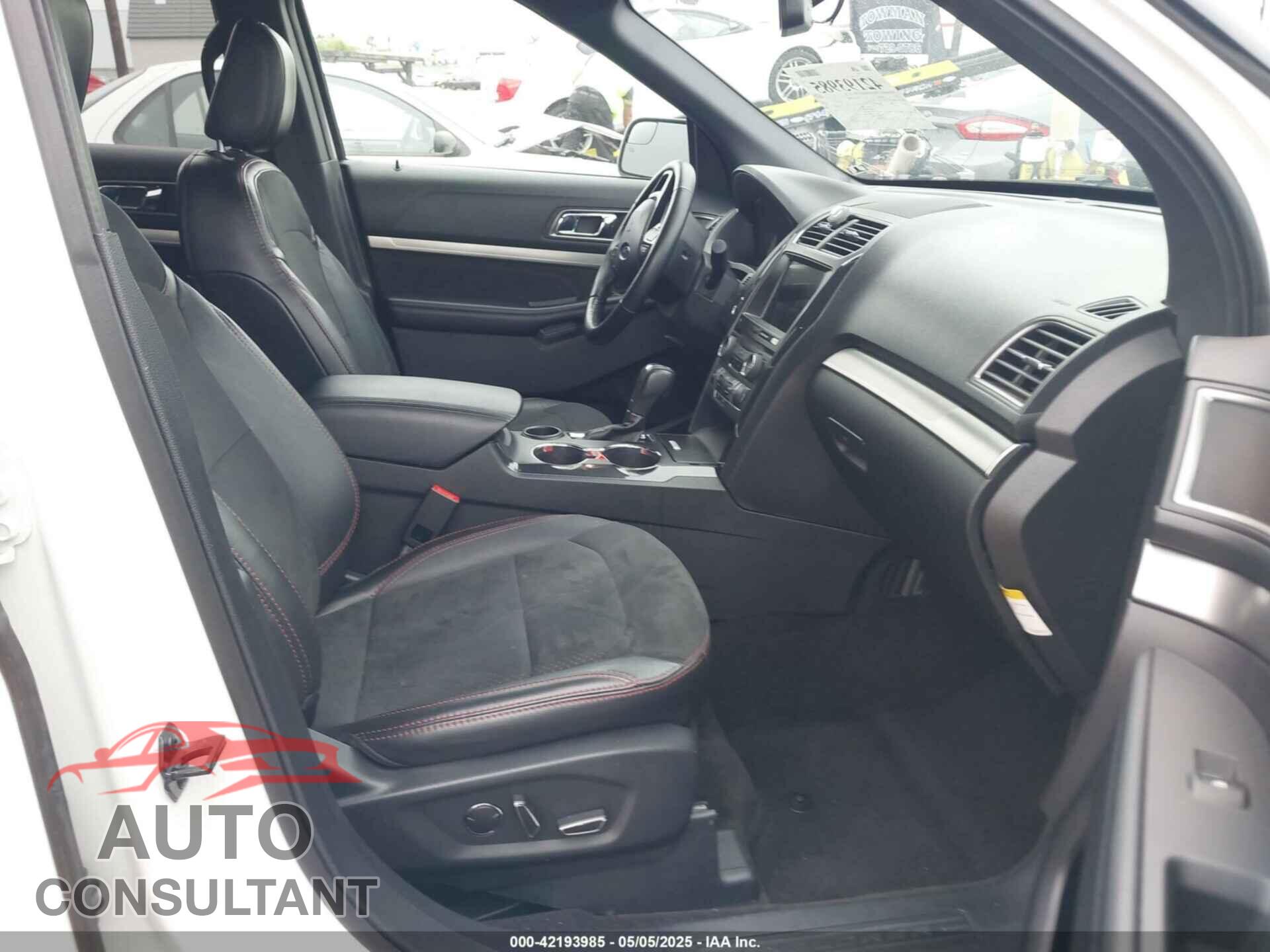 FORD EXPLORER 2018 - 1FM5K7D83JGB65716