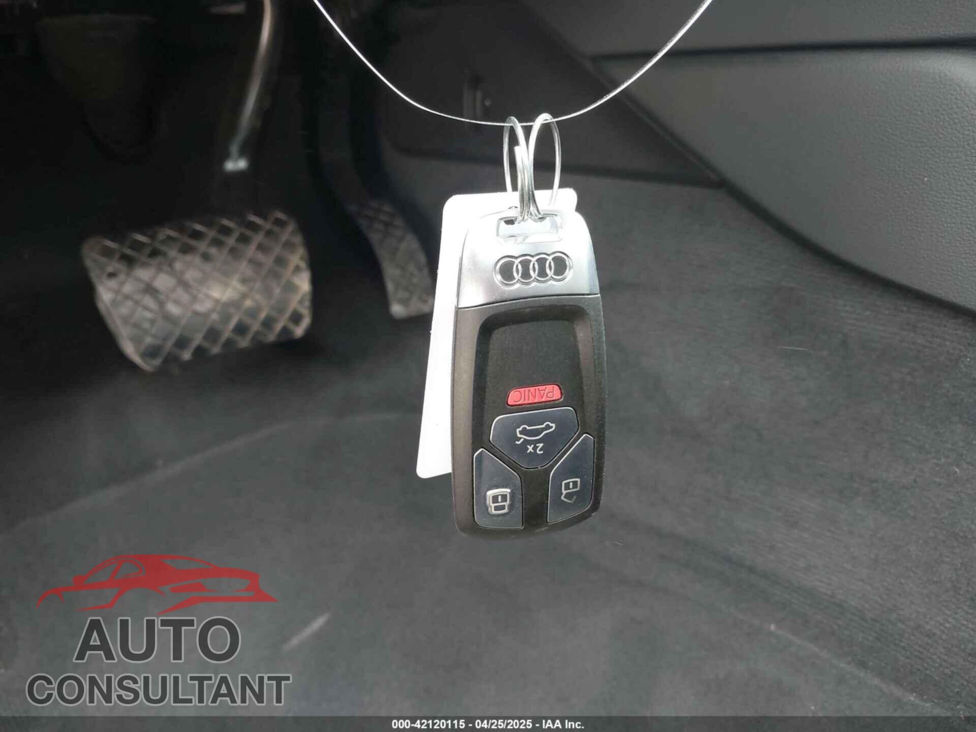 AUDI A4 2023 - WAUABAF47PA033156