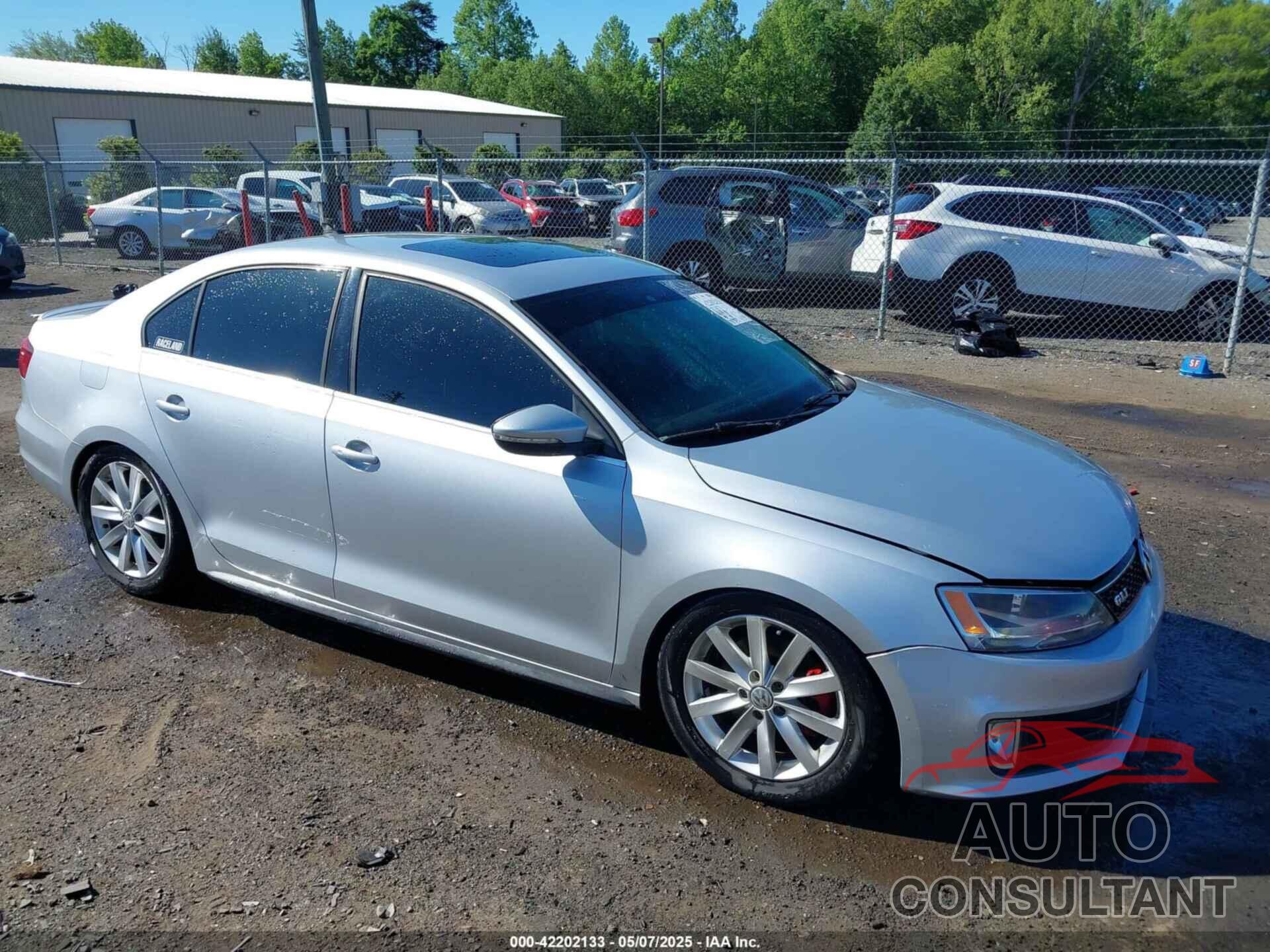 VOLKSWAGEN JETTA 2015 - 3VW4S7AJXFM345552