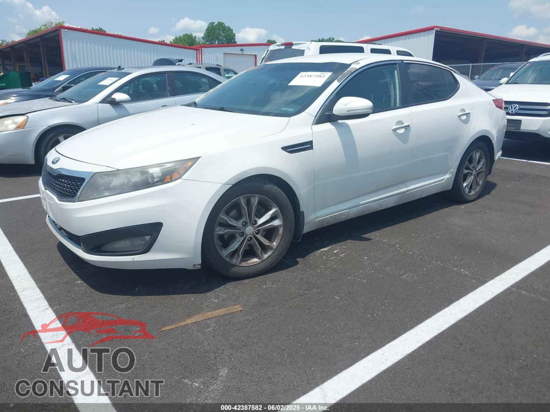 KIA OPTIMA 2013 - 5XXGN4A70DG121117