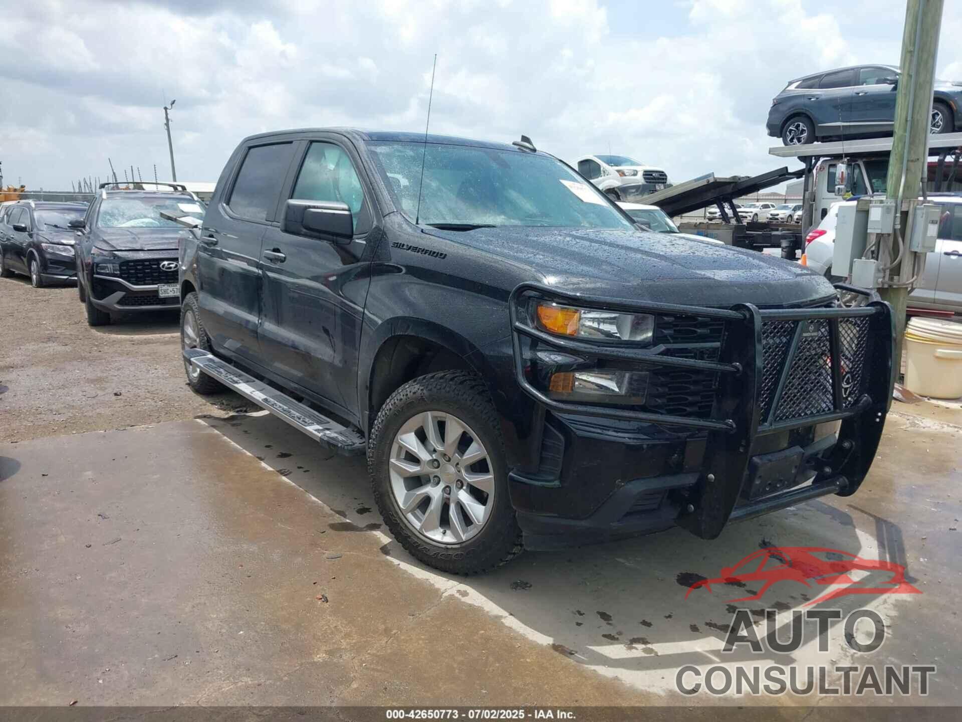 CHEVROLET SILVERADO 1500 2021 - 1GCPWBEH9MZ131615