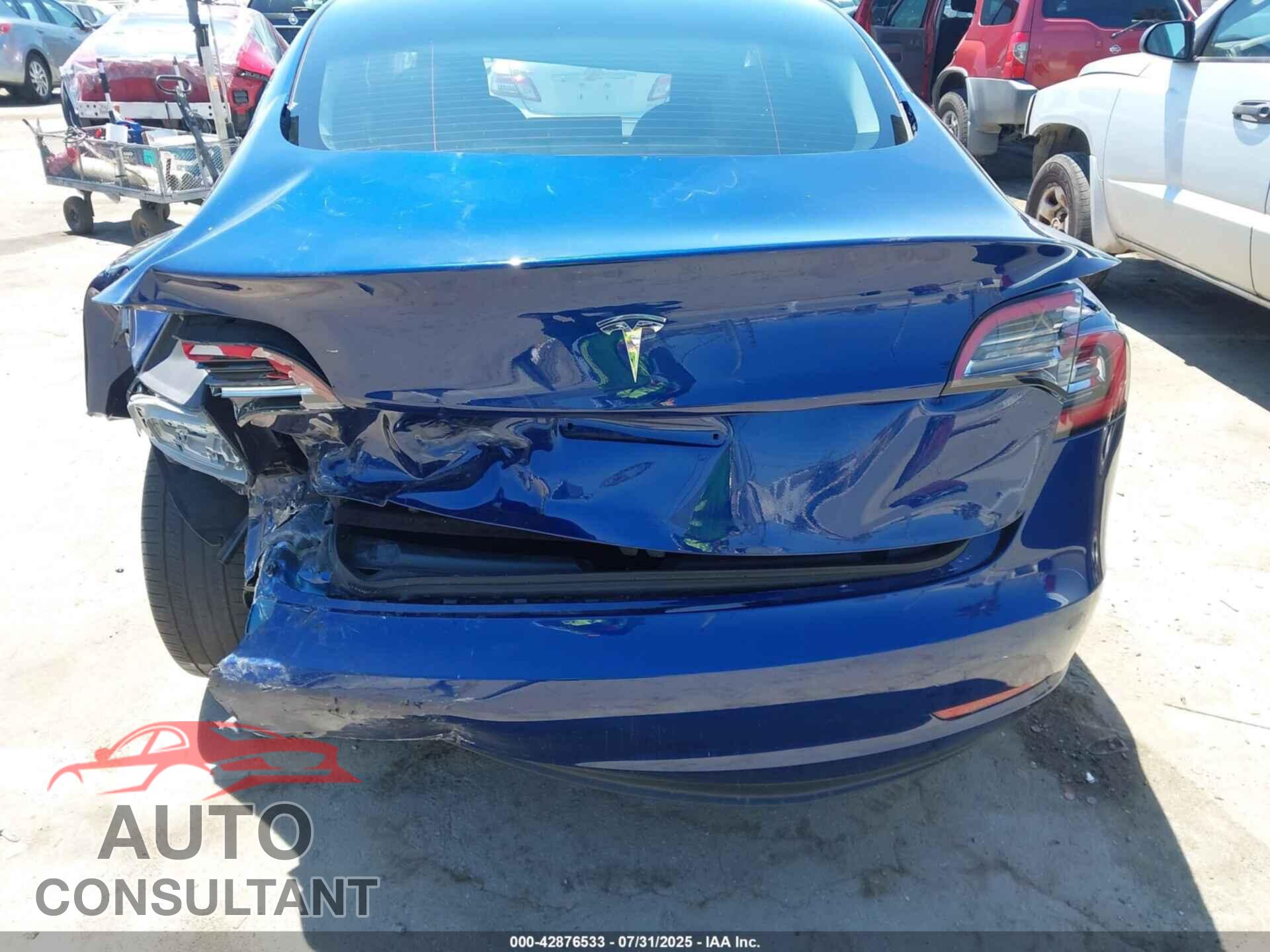 TESLA MODEL 3 2023 - 5YJ3E1EA8PF709423