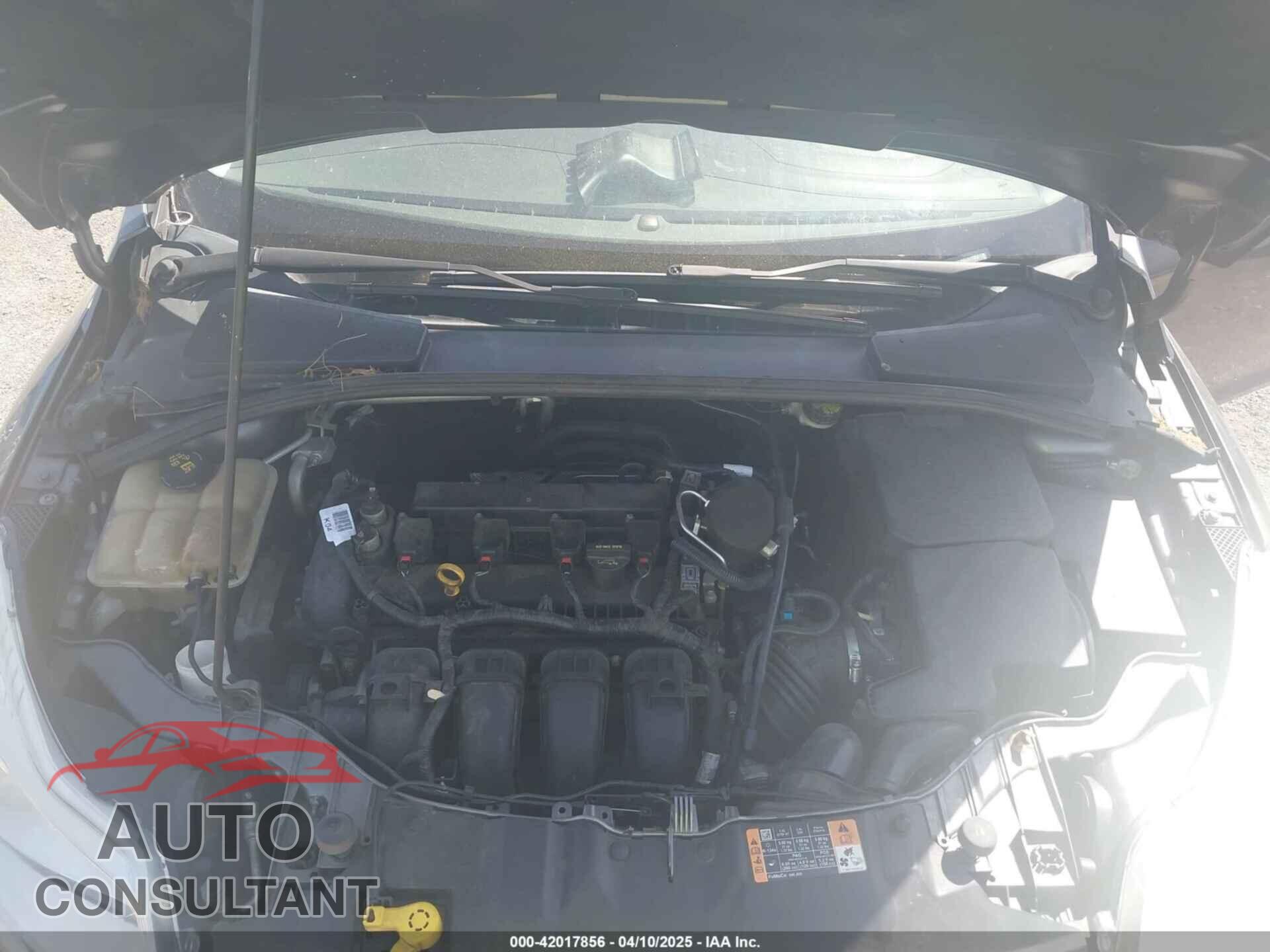FORD FOCUS 2014 - 1FADP3K25EL317054