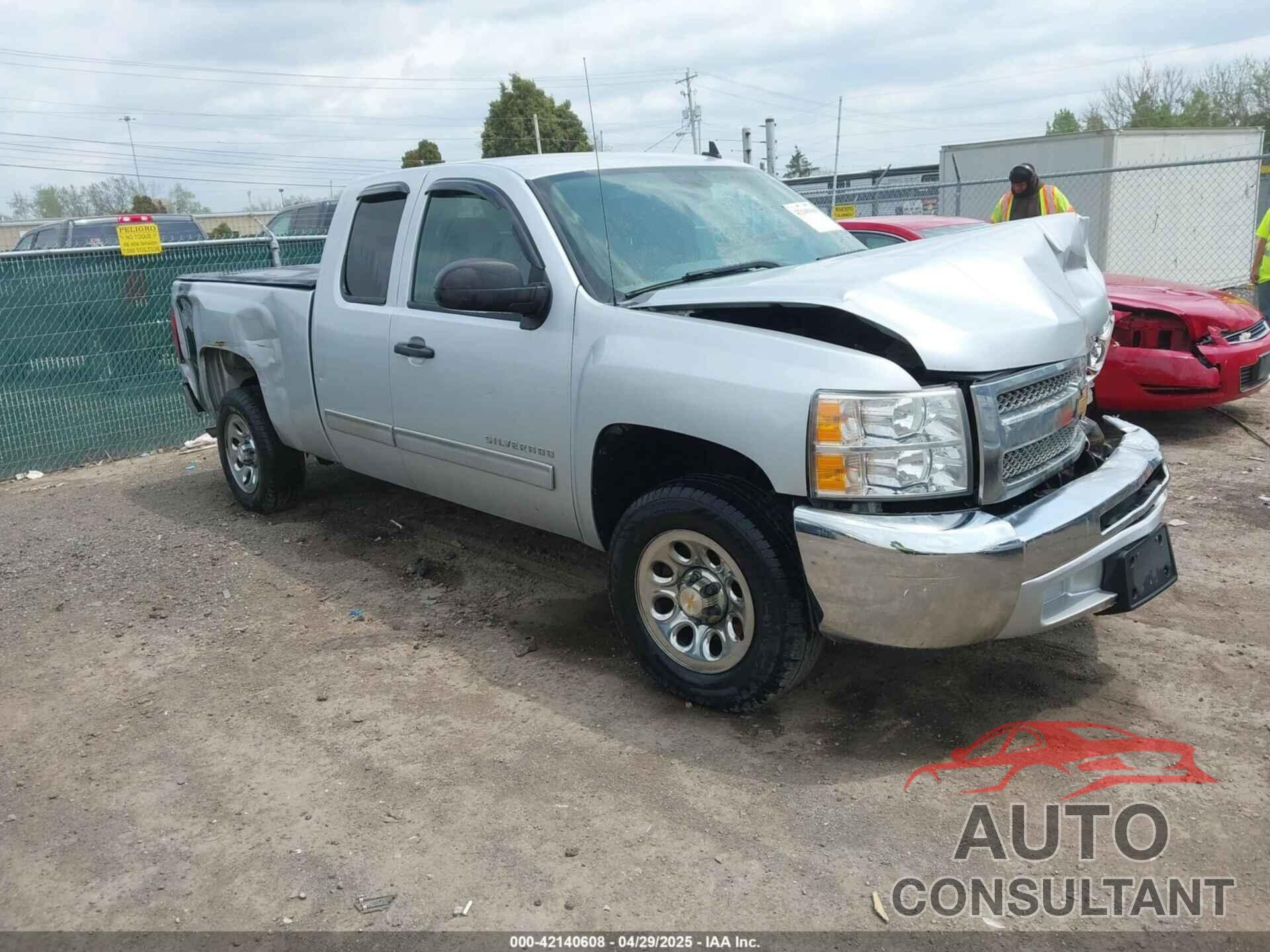 CHEVROLET SILVERADO 1500 2013 - 1GCRCREAXDZ406258