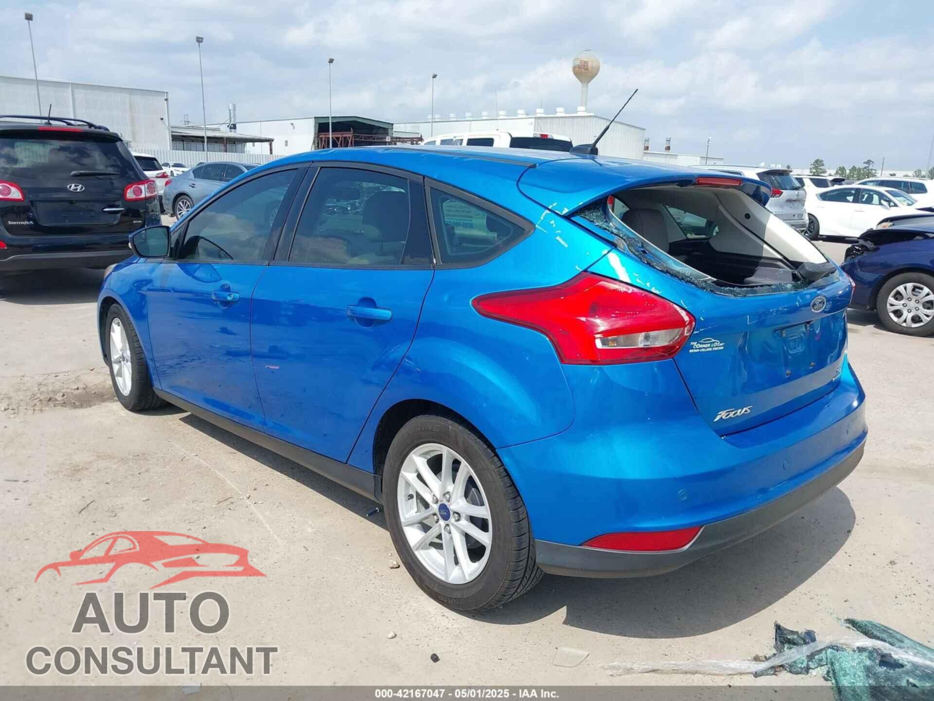 FORD FOCUS 2015 - 1FADP3K28FL356562