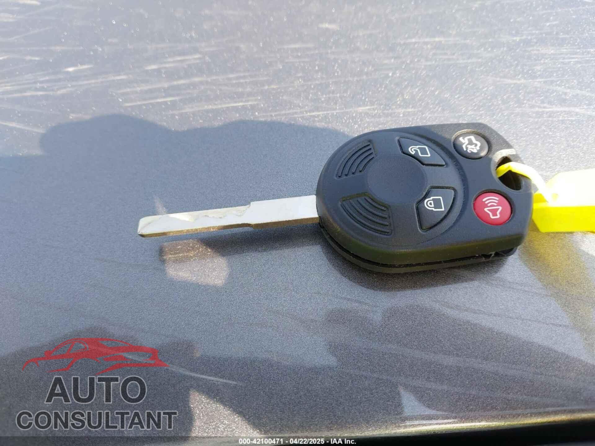 FORD FOCUS 2014 - 1FADP3F22EL115976