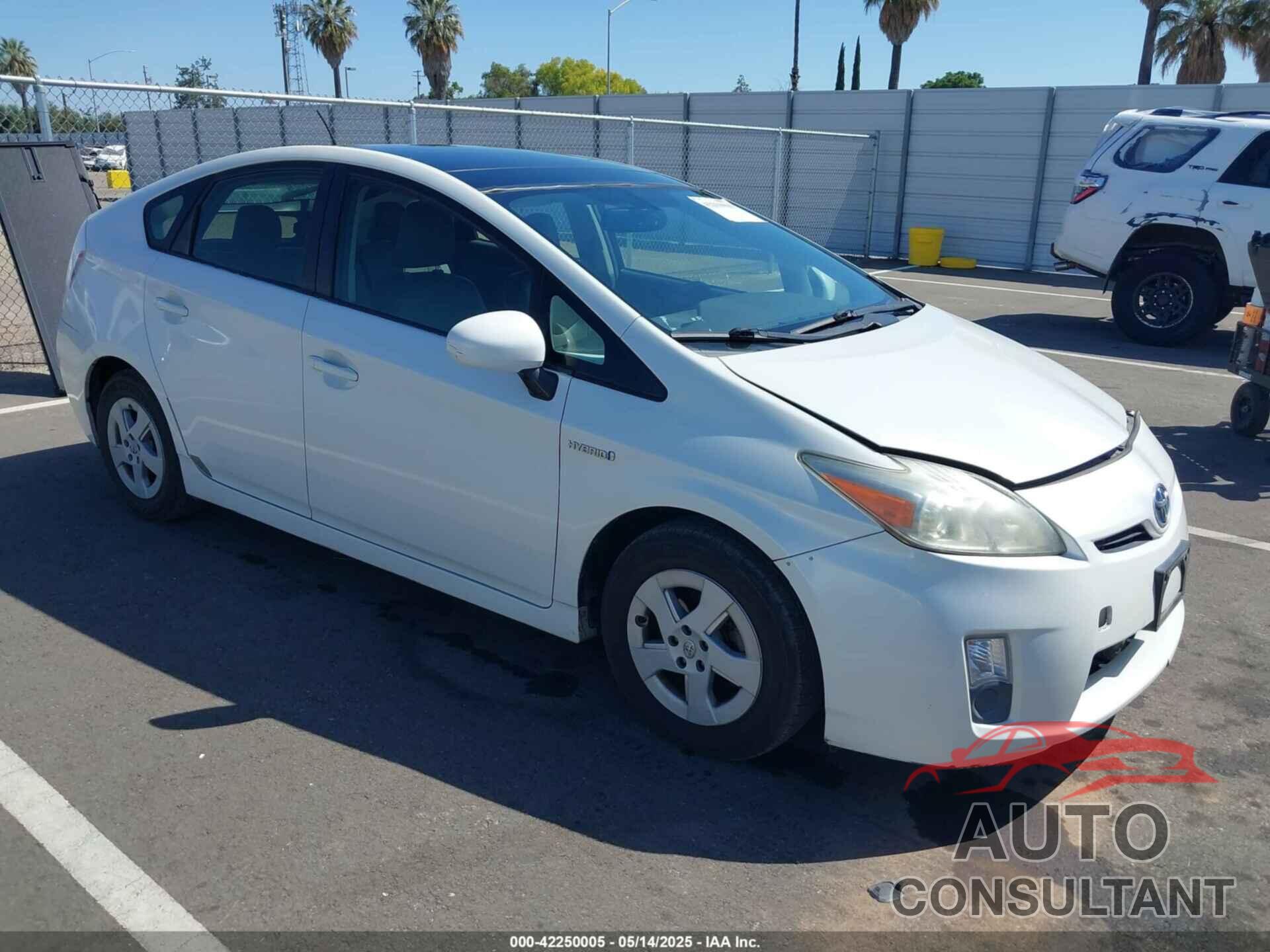 TOYOTA PRIUS 2011 - JTDKN3DU8B1385894
