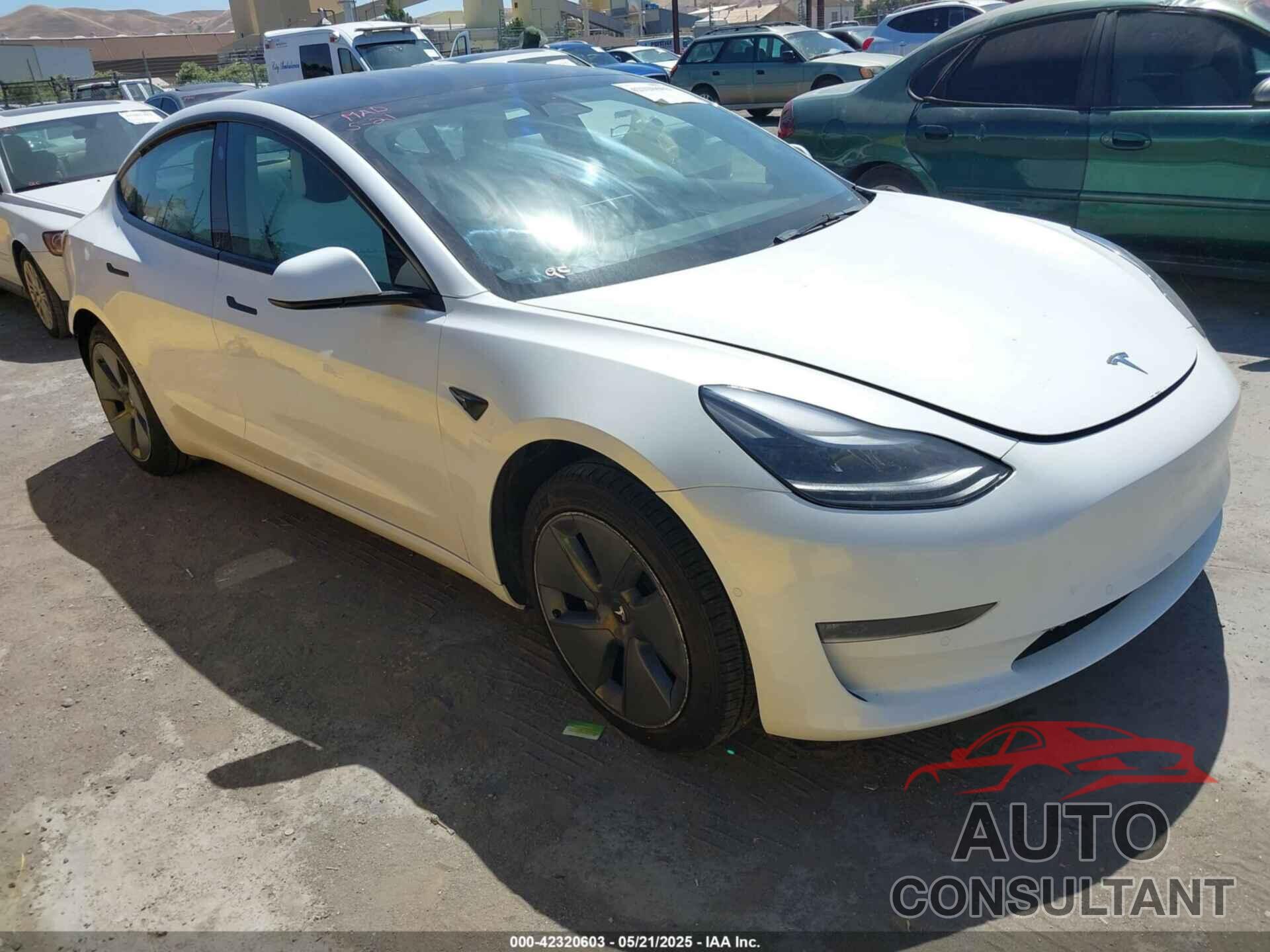 TESLA MODEL 3 2022 - 5YJ3E1EB4NF169400