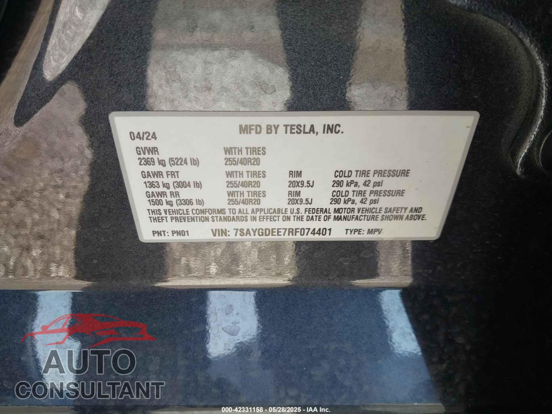 TESLA MODEL Y 2024 - 7SAYGDEE7RF074401