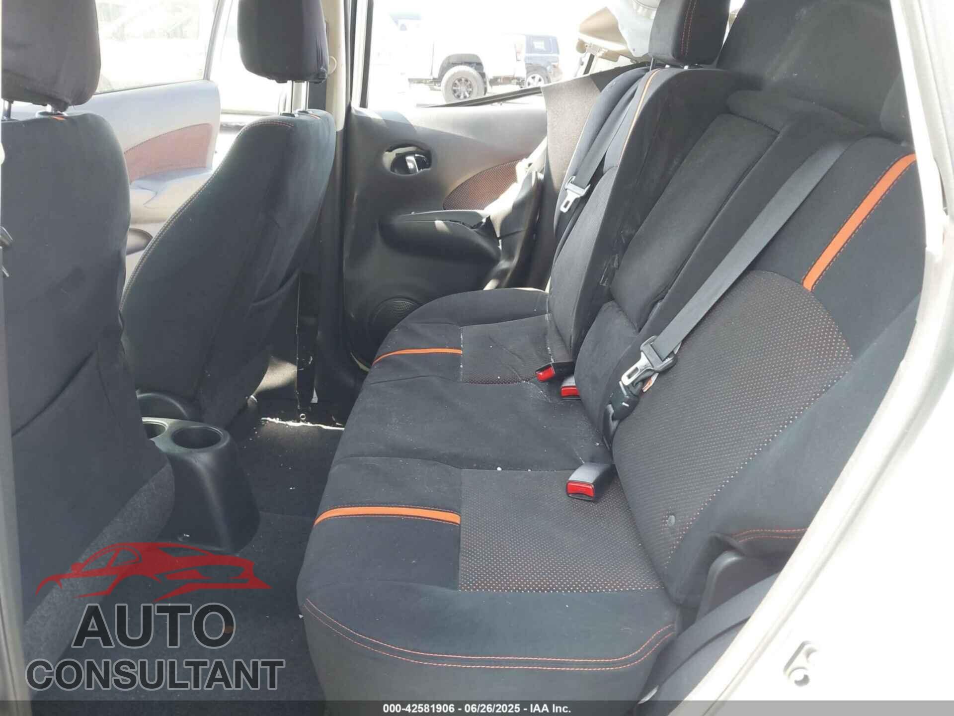 NISSAN VERSA NOTE 2015 - 3N1CE2CPXFL428515