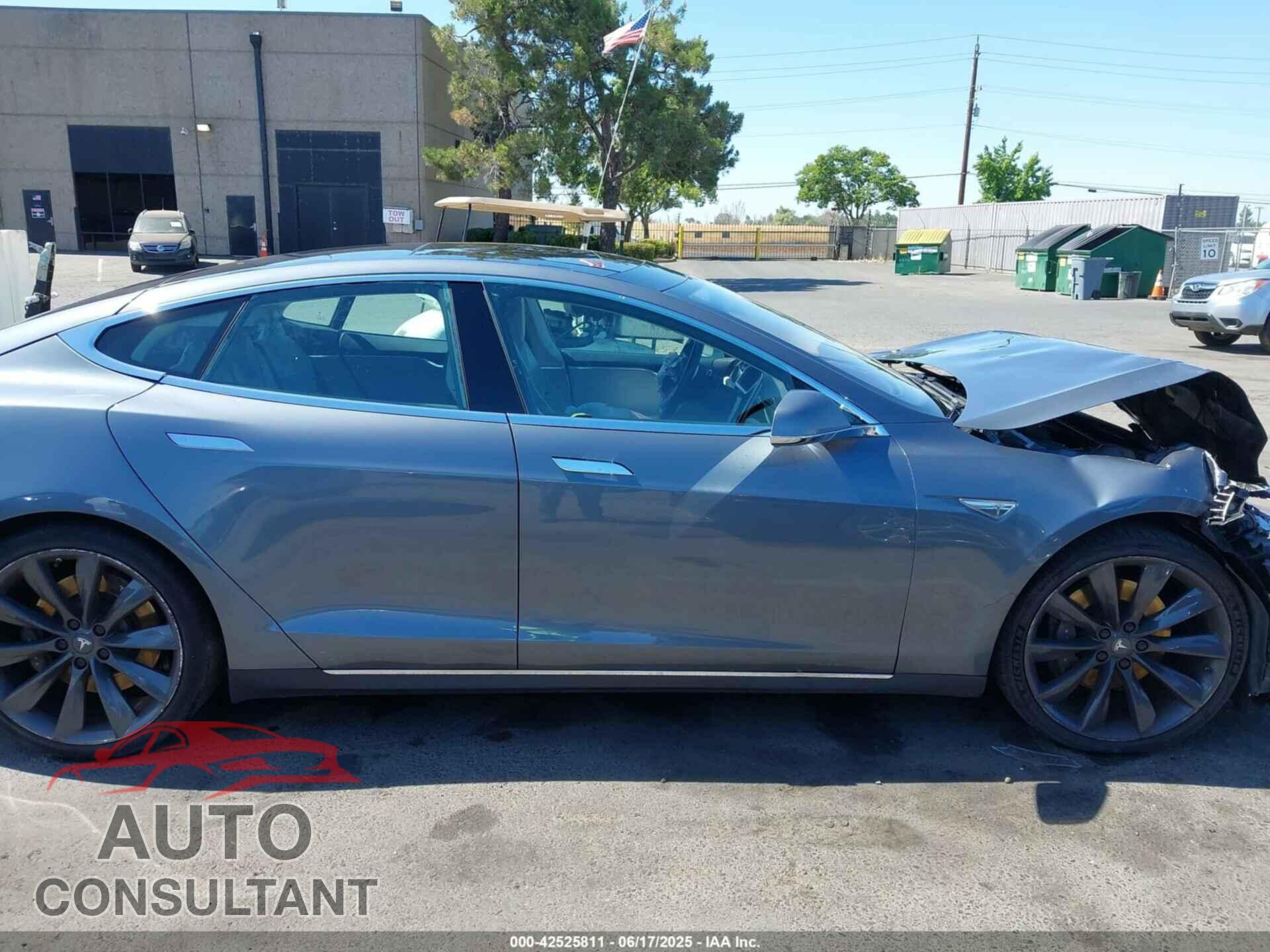 TESLA MODEL S 2014 - 5YJSA1H19EFP36971