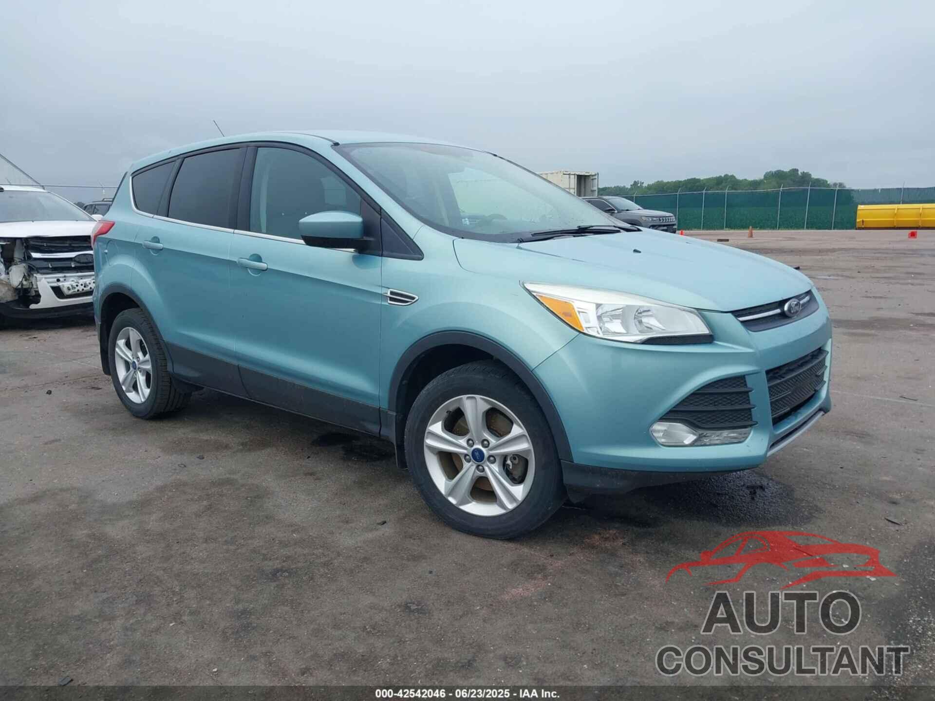 FORD ESCAPE 2013 - 1FMCU9G97DUB37456