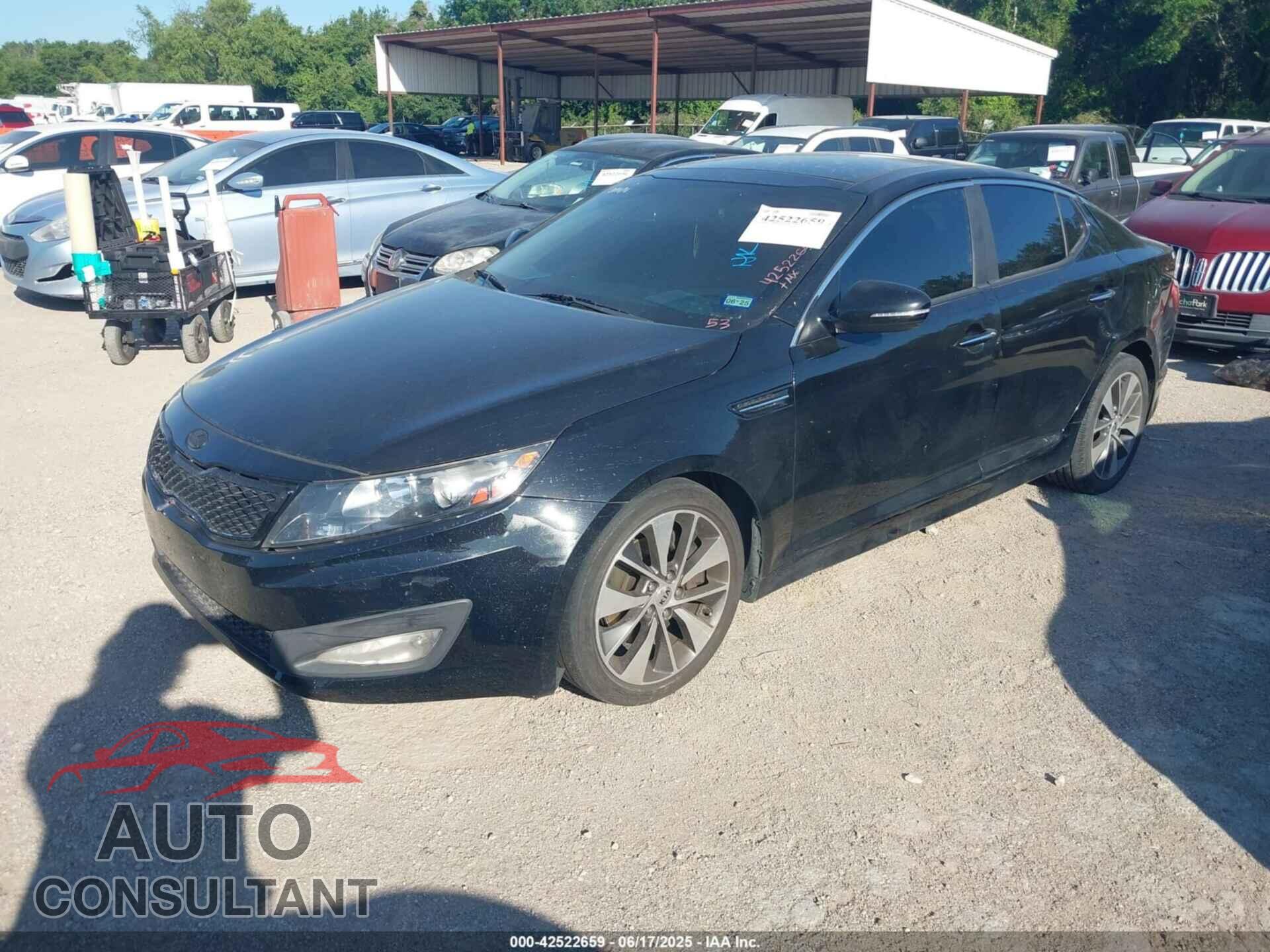 KIA OPTIMA 2011 - KNAGR4A61B5156114
