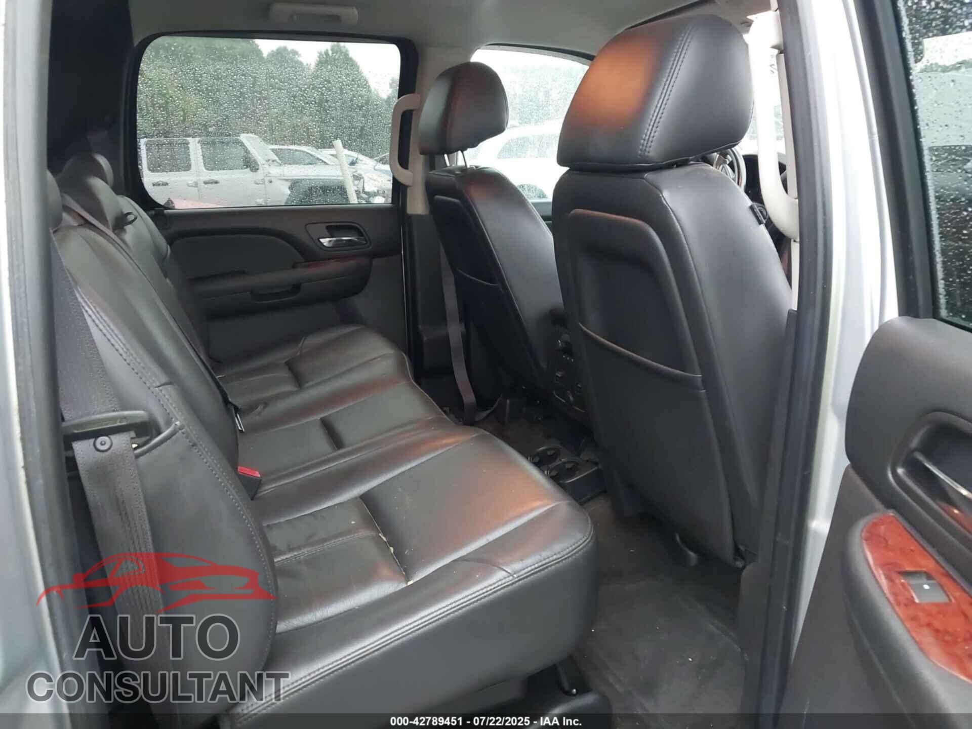CHEVROLET AVALANCHE 2013 - 3GNMCEE05DG377401