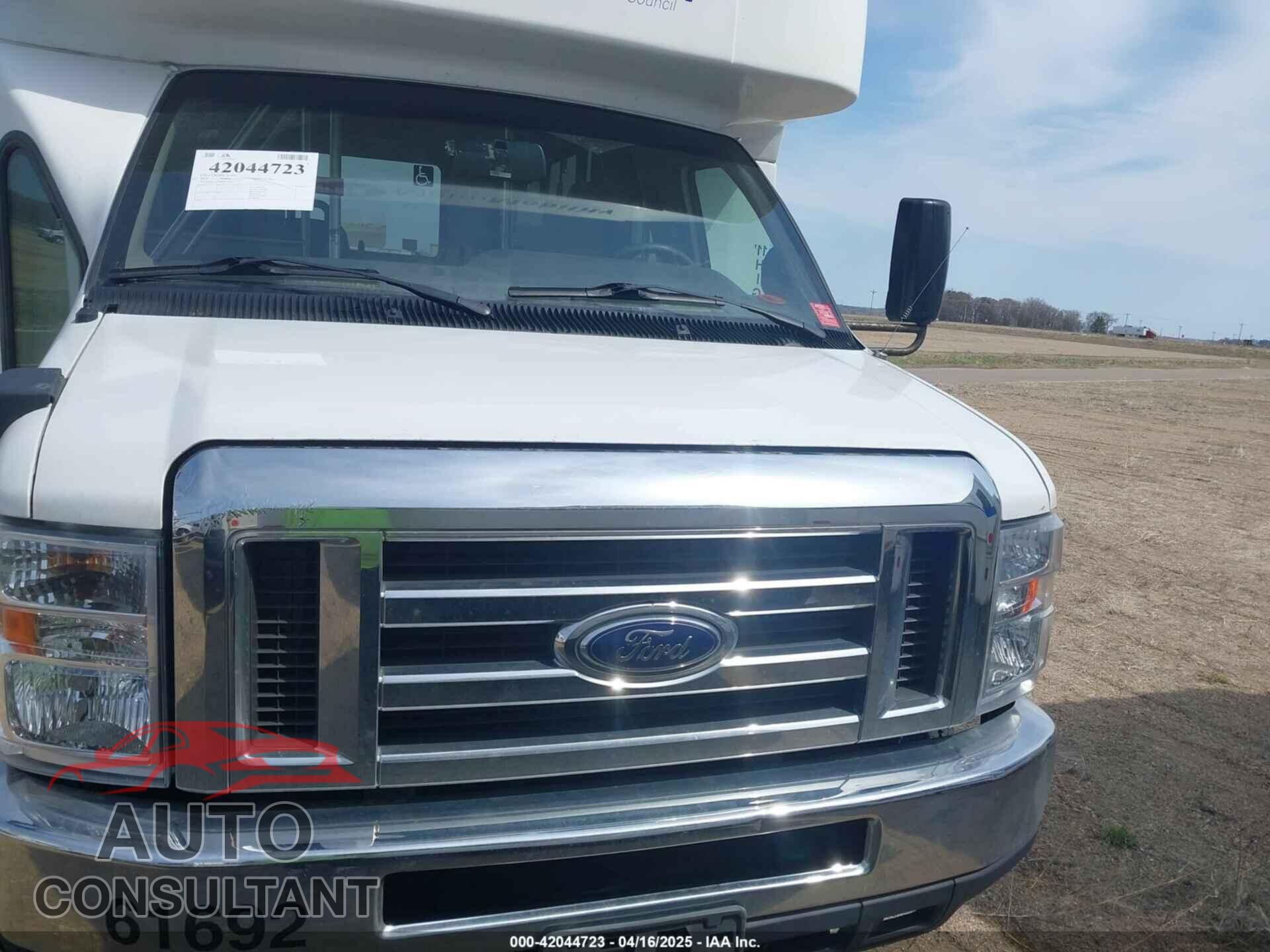 FORD E-450 CUTAWAY 2019 - 1FDFE4FS8KDC32042