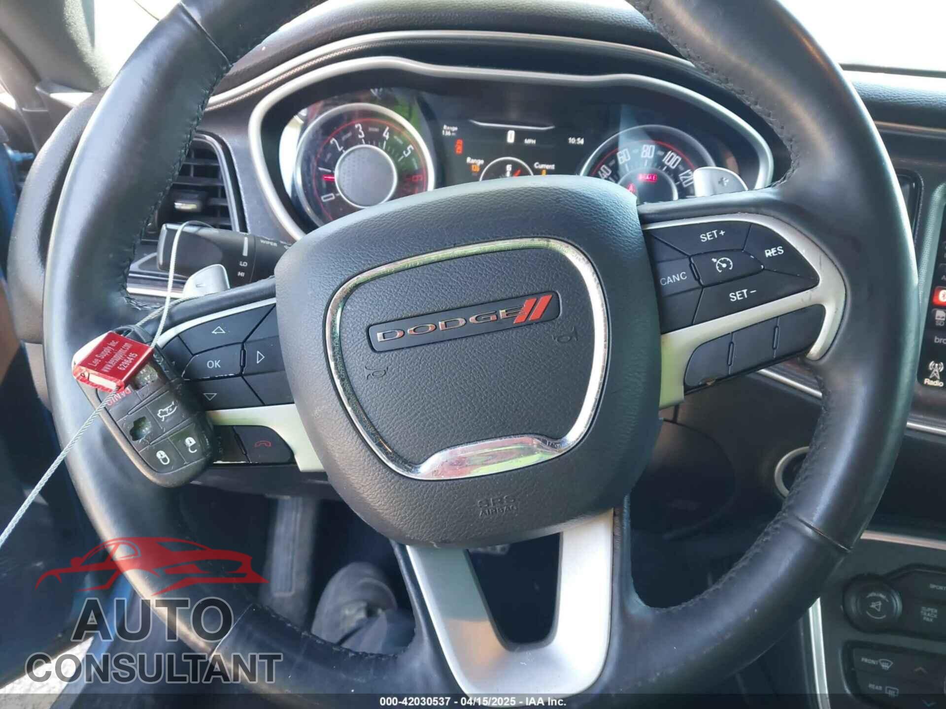 DODGE CHALLENGER 2015 - 2C3CDZBT0FH889209