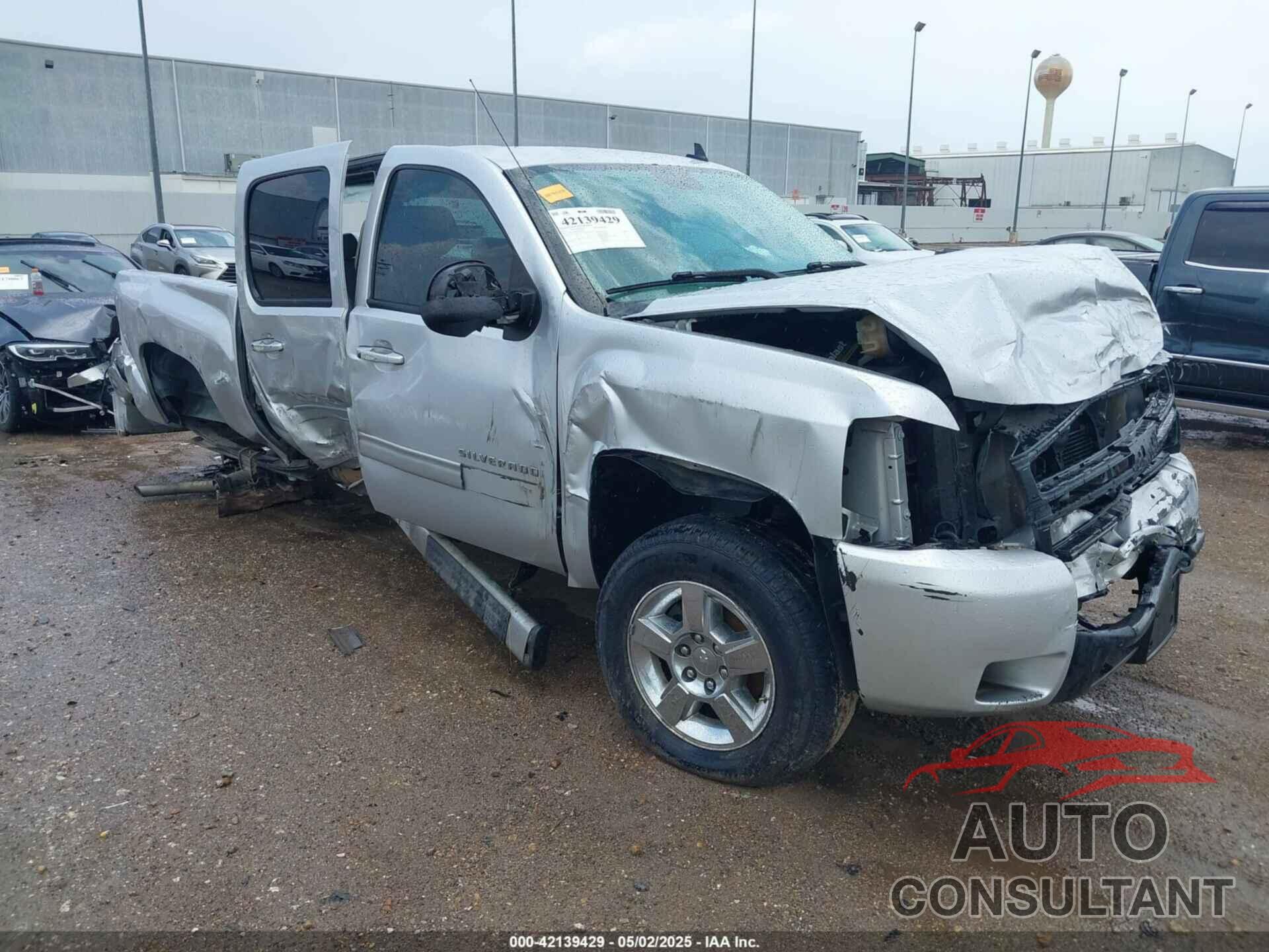 CHEVROLET SILVERADO 1500 2013 - 3GCPCTE00DG314796
