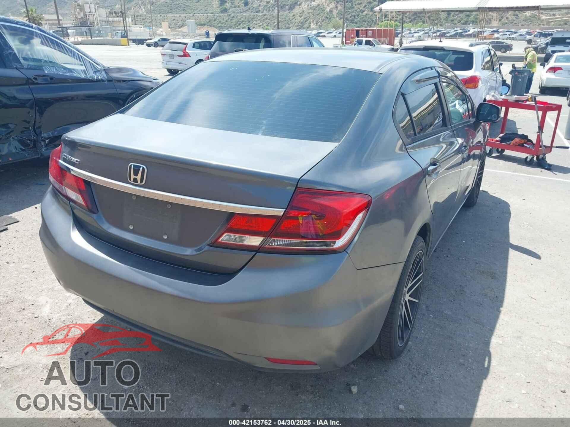 HONDA CIVIC 2013 - 19XFB2F59DE234945