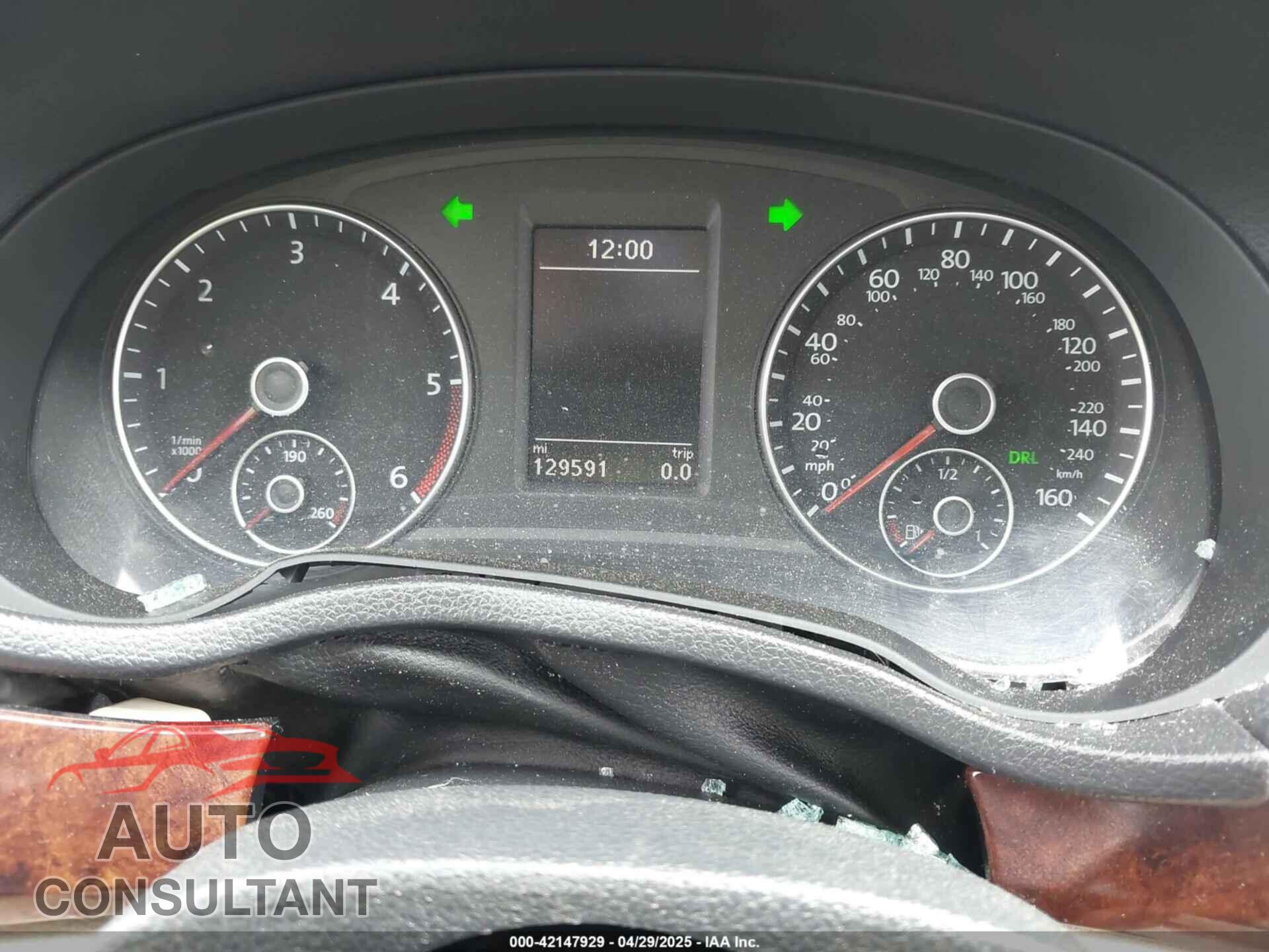 VOLKSWAGEN PASSAT 2013 - 1VWCN7A36DC046109