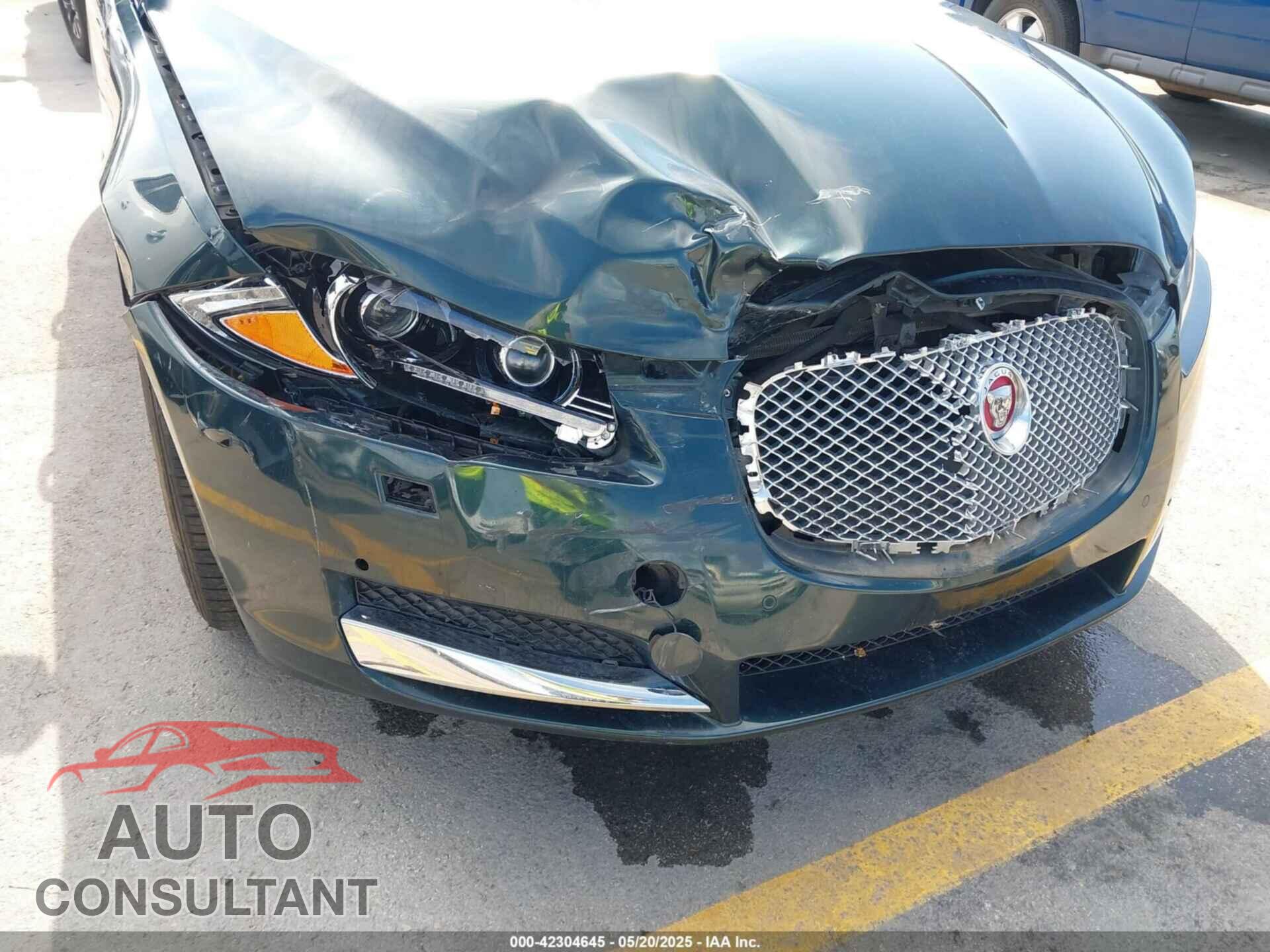 JAGUAR XF 2015 - SAJWA0FS2FPU81130