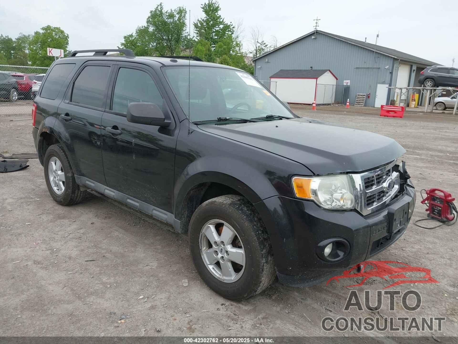 FORD ESCAPE 2010 - 1FMCU0D77AKA11703