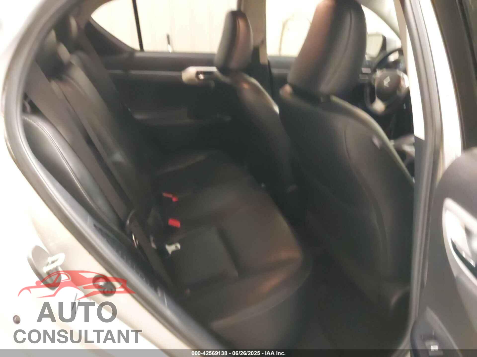 LEXUS CT 200H 2011 - JTHKD5BH8B2008740