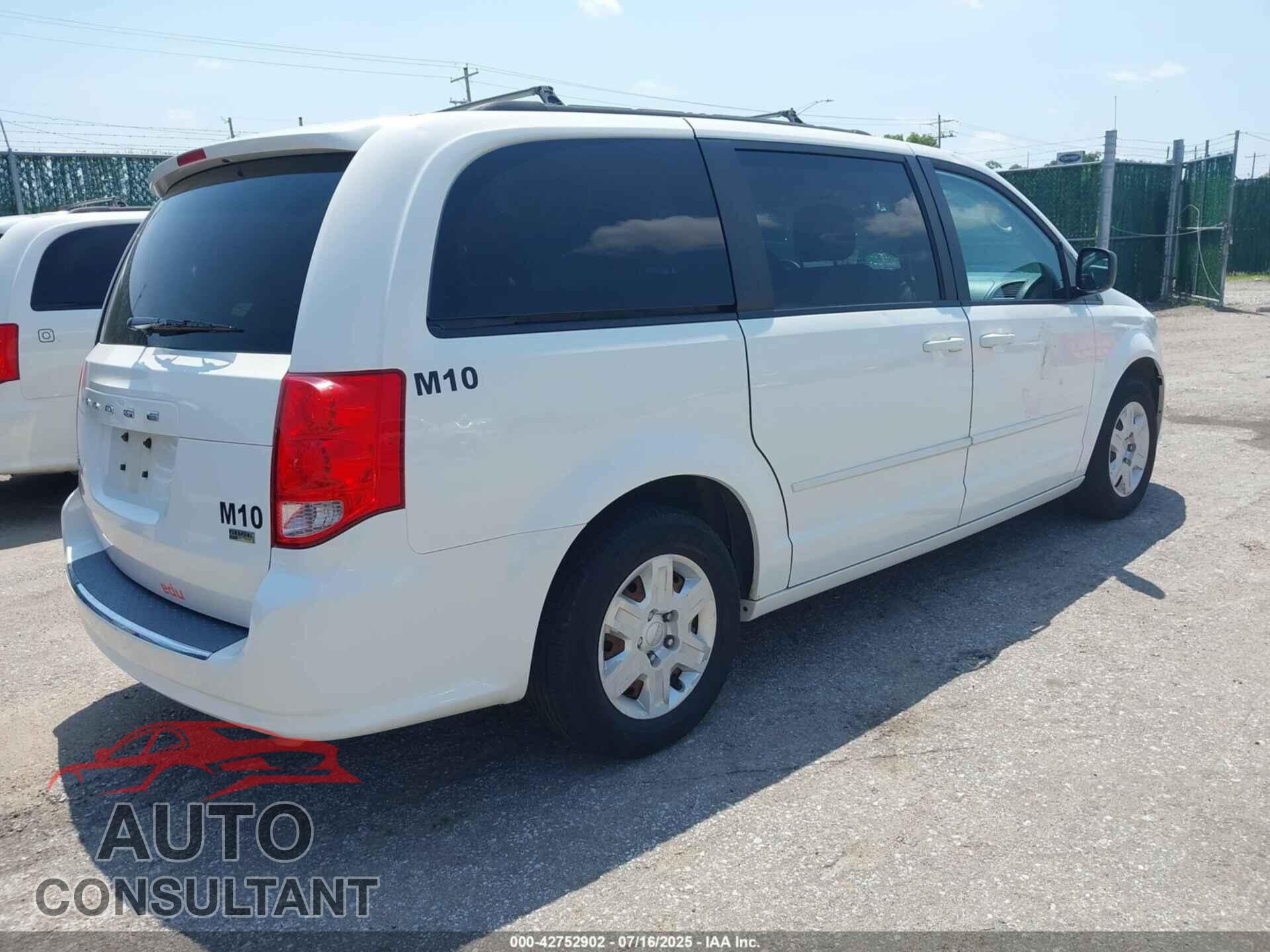 DODGE GRAND CARAVAN 2011 - 2D4RN4DG2BR706261