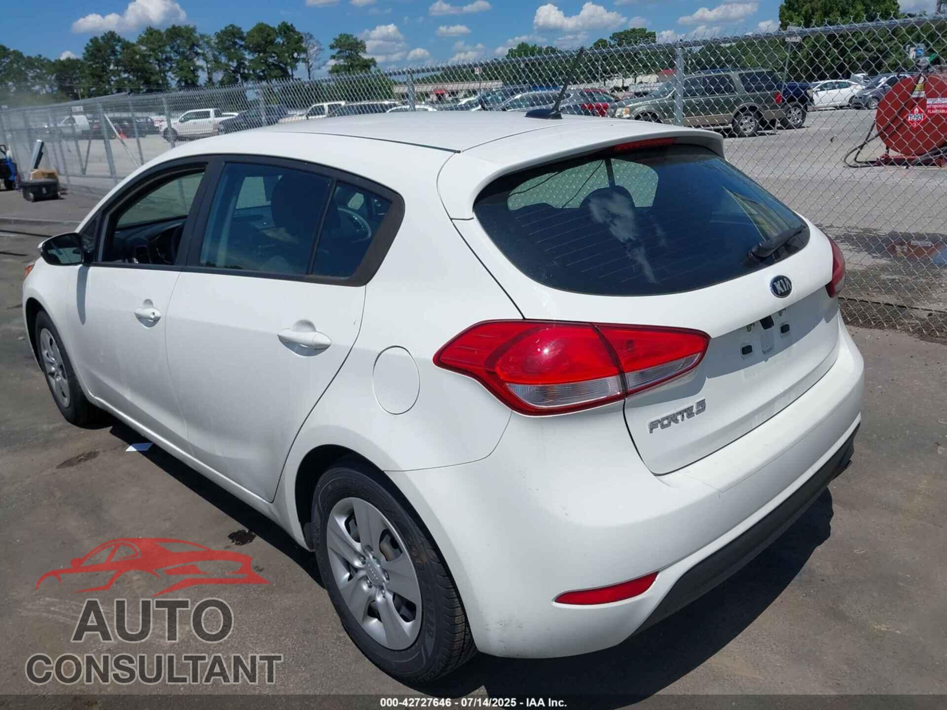 KIA FORTE 2017 - KNAFK5A86H5706083
