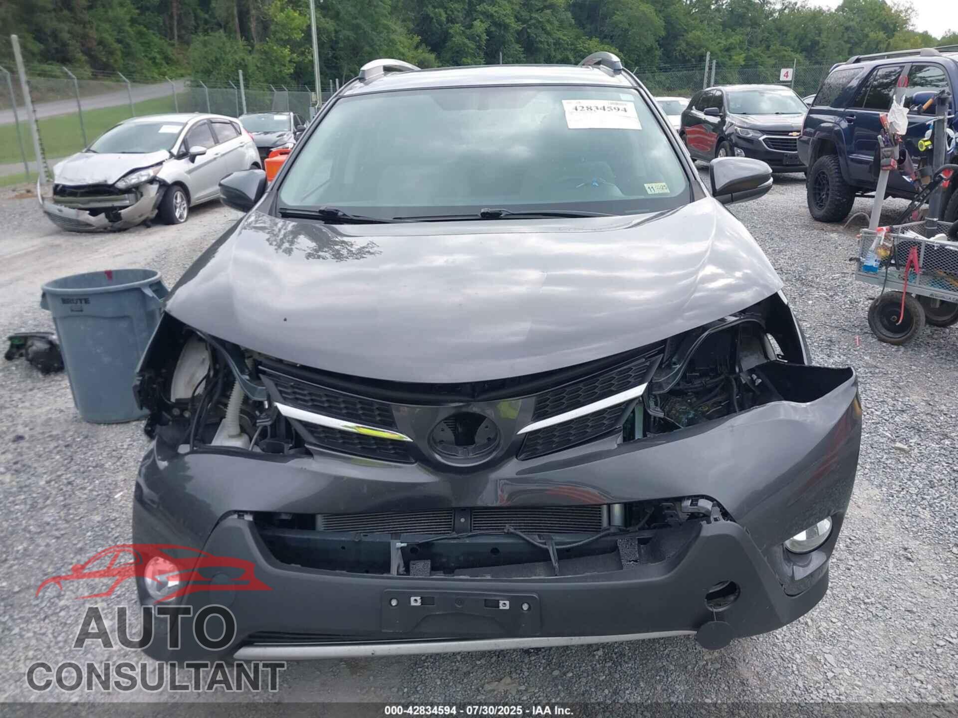 TOYOTA RAV4 2015 - 2T3RFREV1FW302996