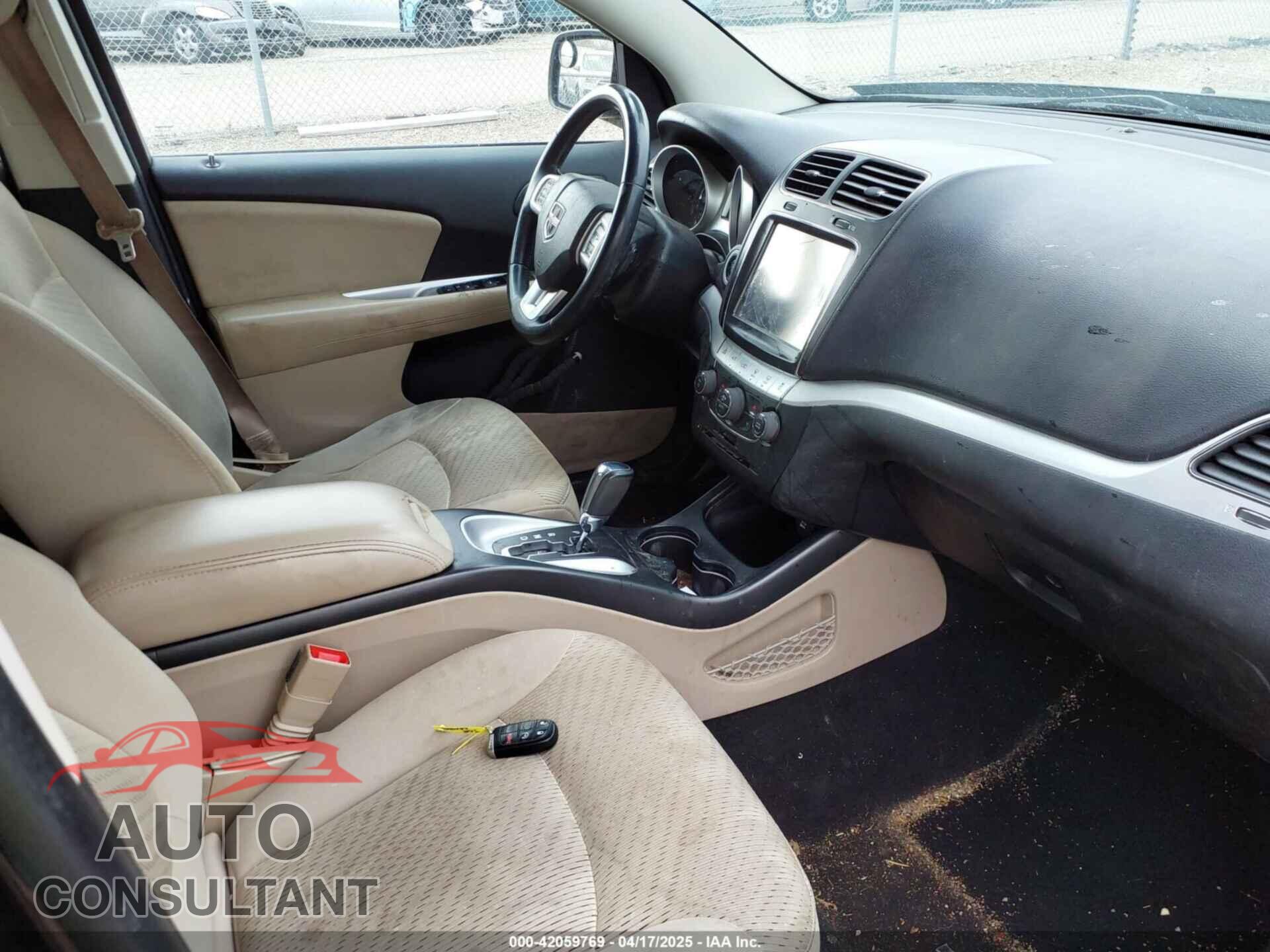 DODGE JOURNEY 2013 - 3C4PDCBG2DT653680