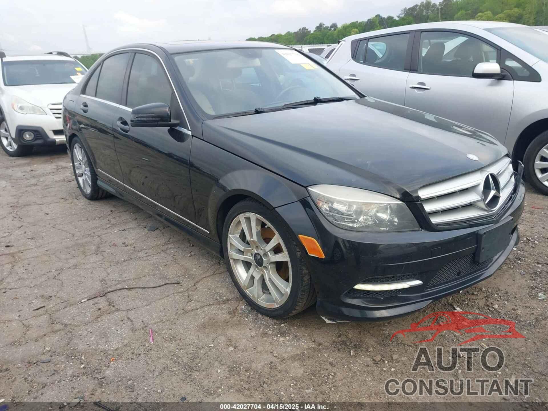 MERCEDES-BENZ C 300 2011 - WDDGF5EB7BA528433