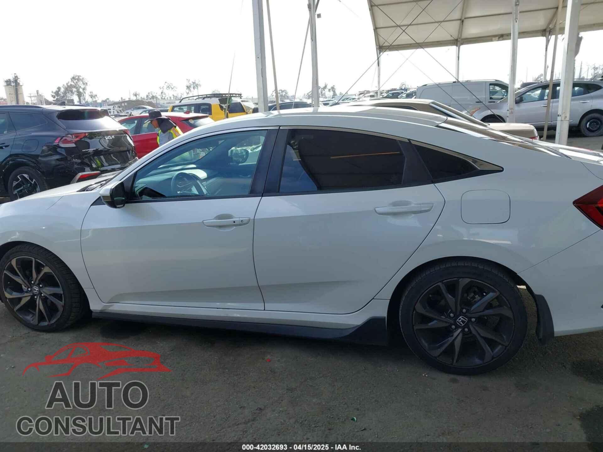 HONDA CIVIC 2020 - 19XFC2E88LE001033
