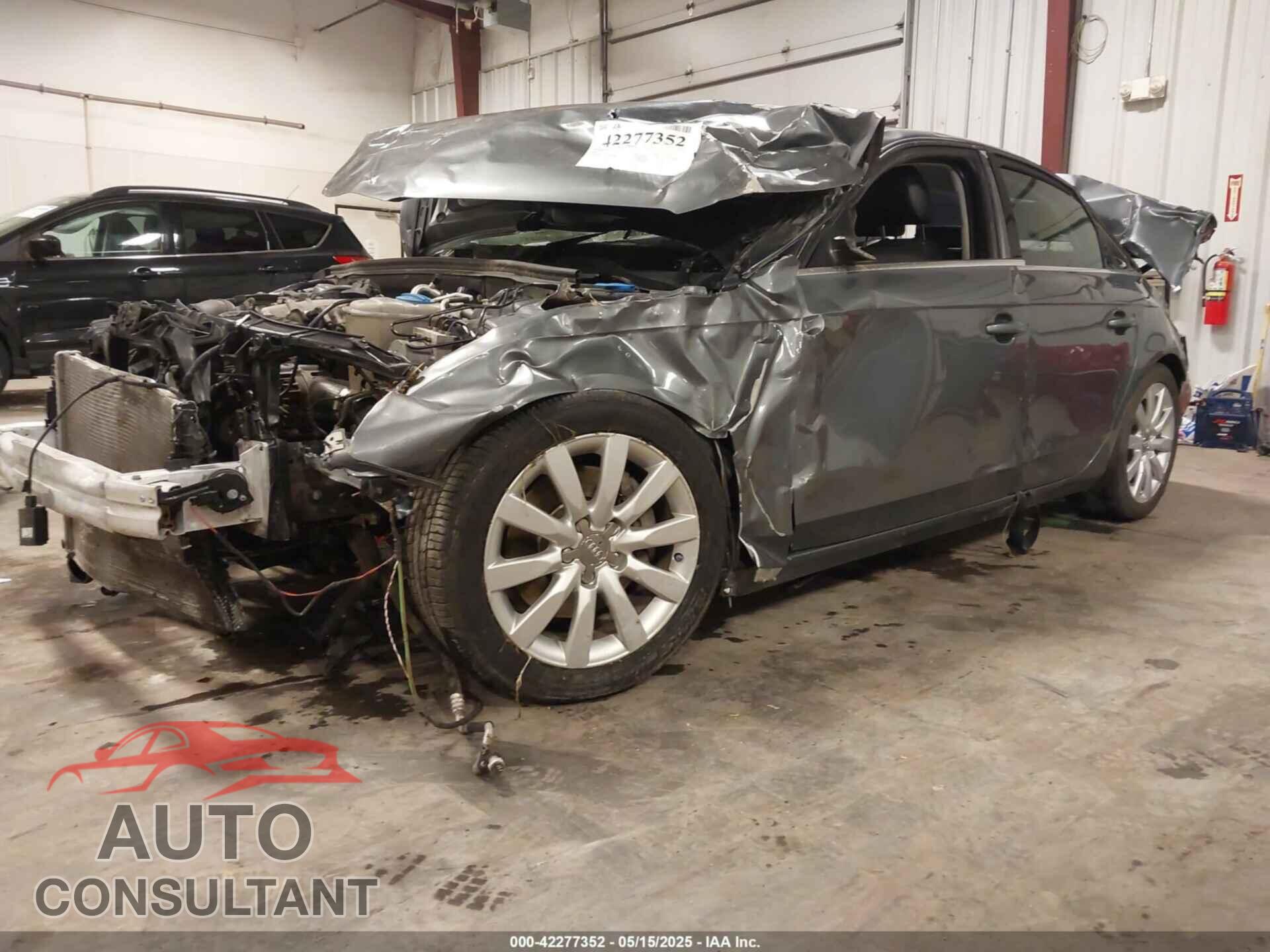 AUDI A4 2013 - WAUBFAFL9DN019523