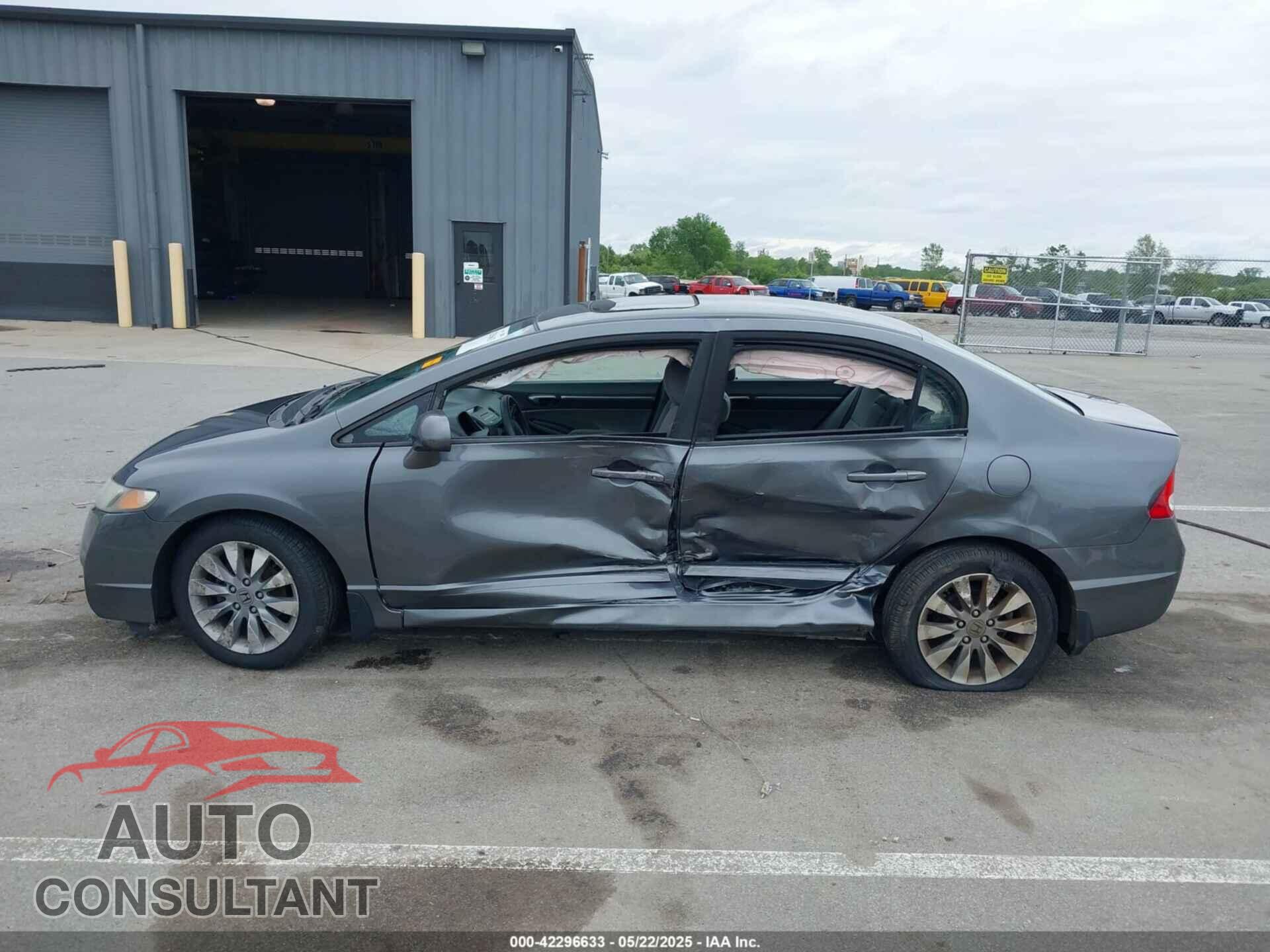 HONDA CIVIC 2011 - 19XFA1F84BE022975