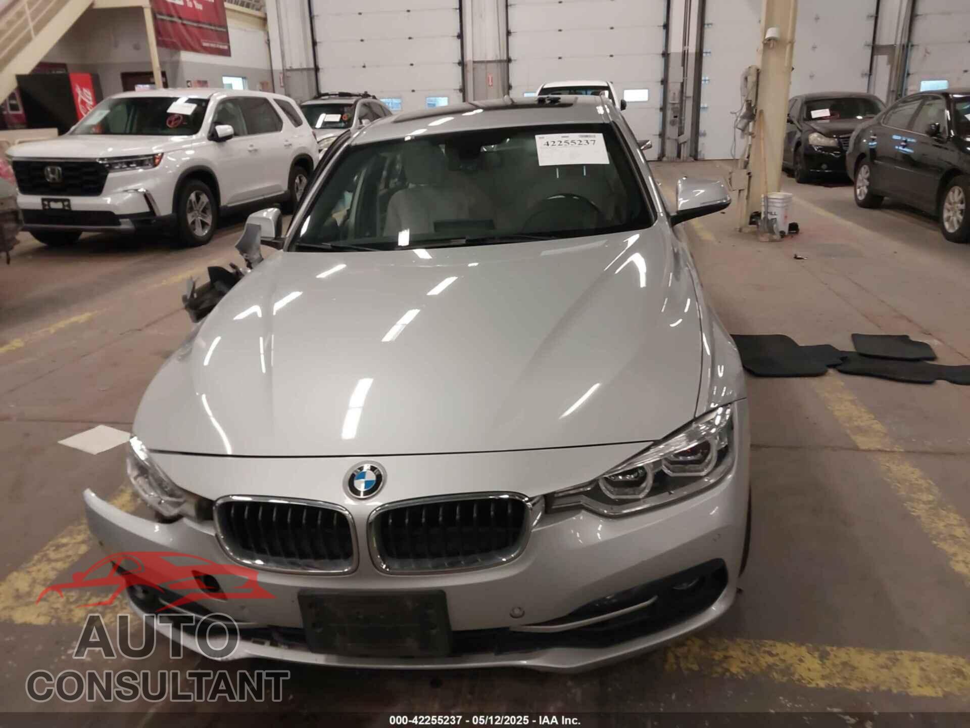 BMW 328I 2016 - WBA8E3G59GNU03637