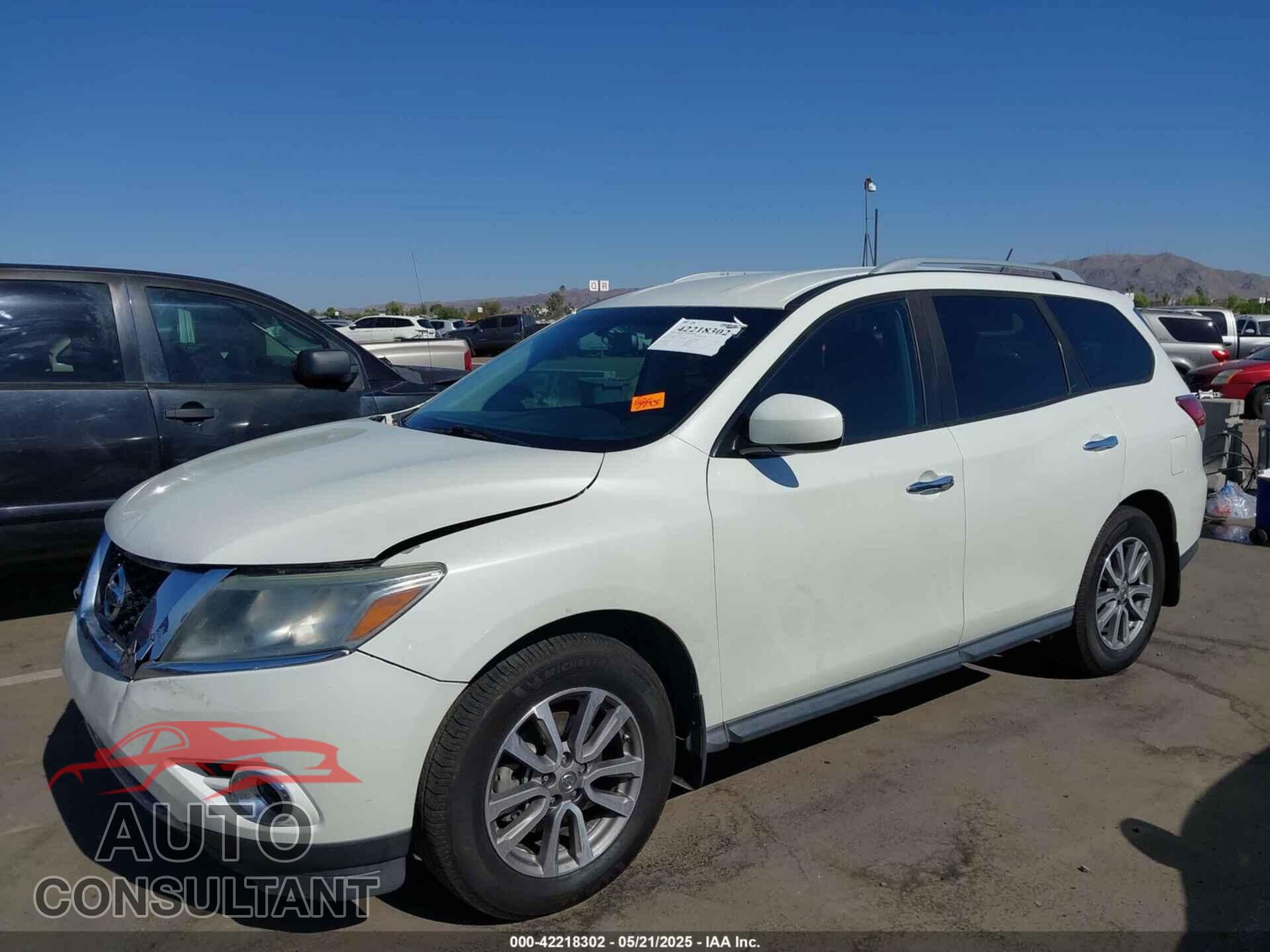 NISSAN PATHFINDER 2015 - 5N1AR2MN3FC721539
